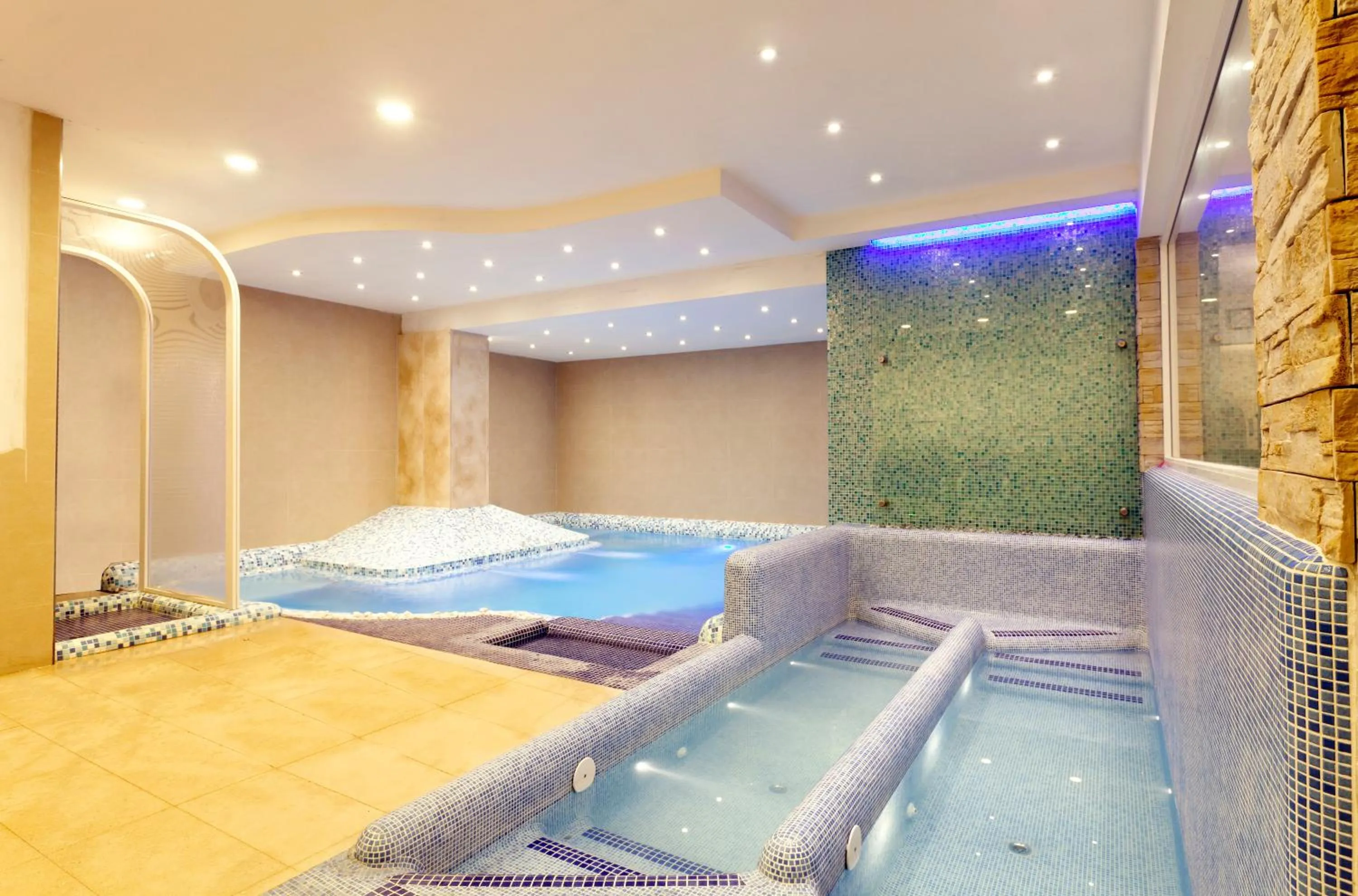 Spa and wellness centre/facilities, Bed in Hotel San Valentino Terme