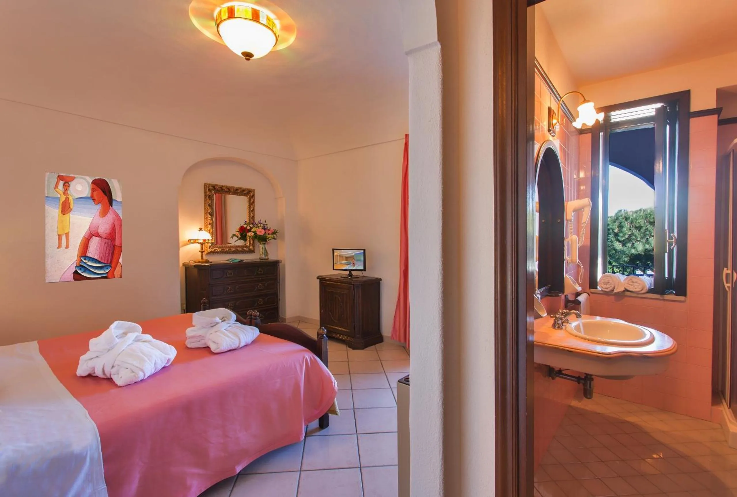 Photo of the whole room, Bed in Hotel San Valentino Terme