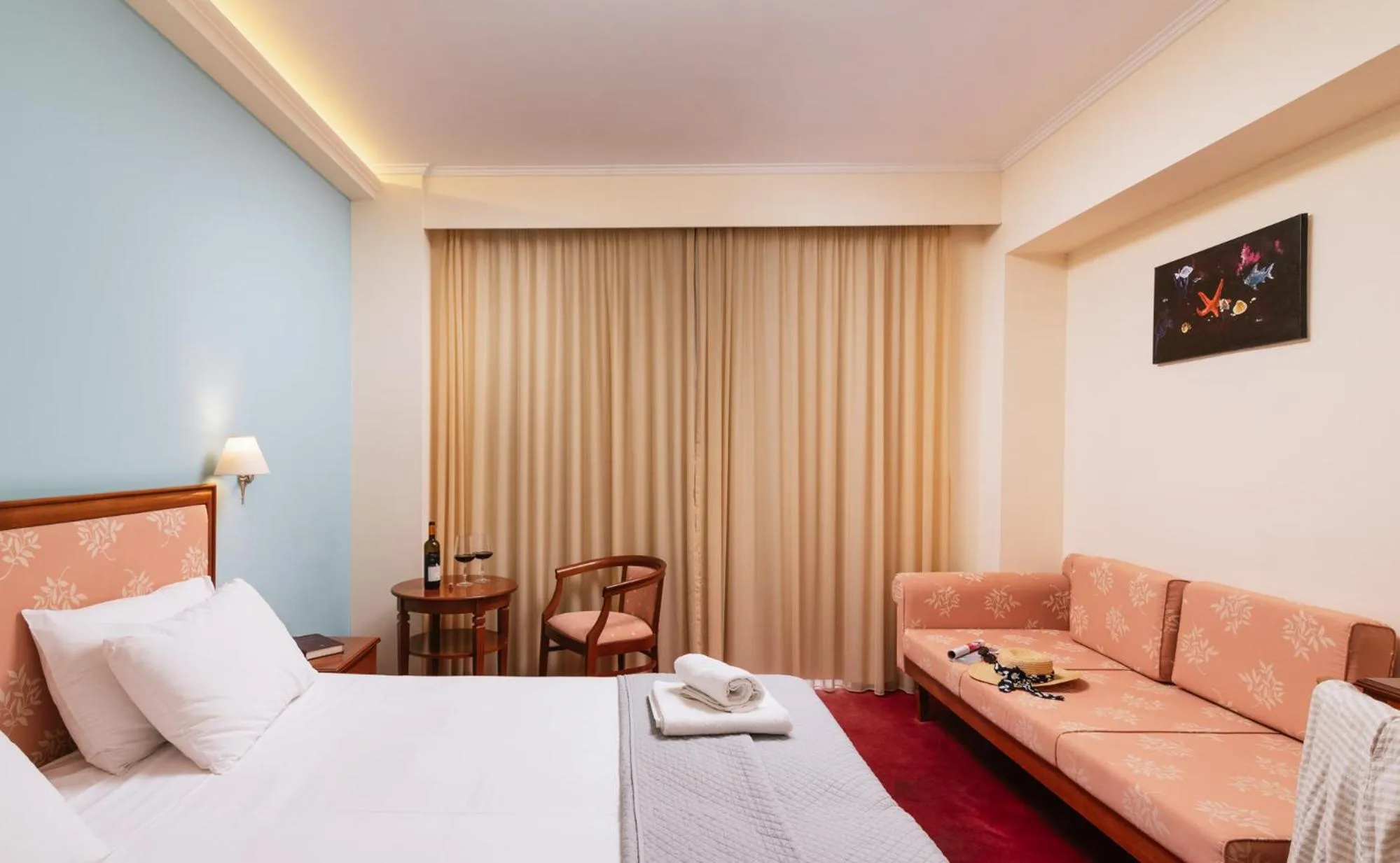 Bed in Porto Plakias & Spa