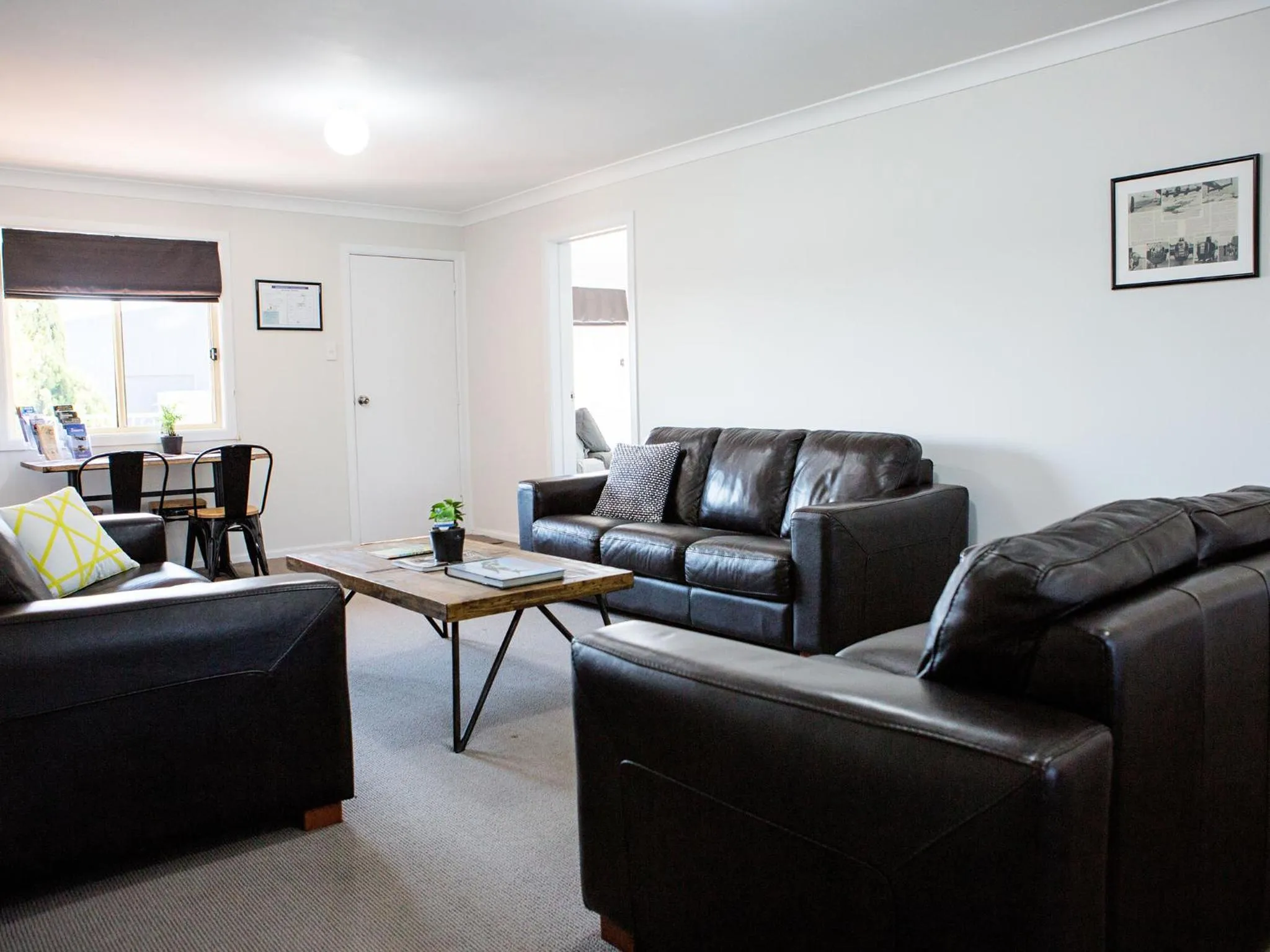 Communal lounge/ TV room in SkyLodge Temora