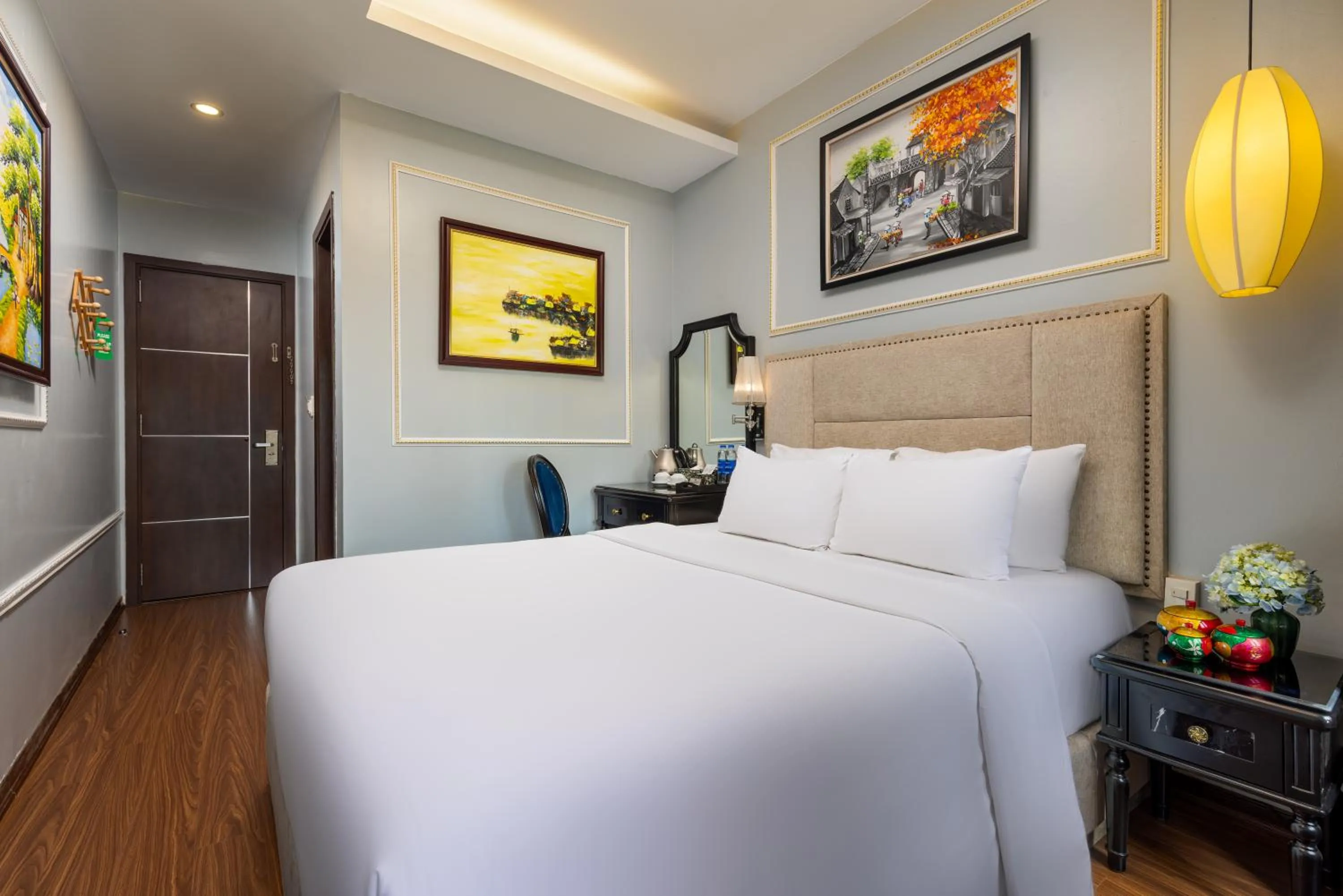 Bedroom, Bed in Golden Legend Boutique Hotel