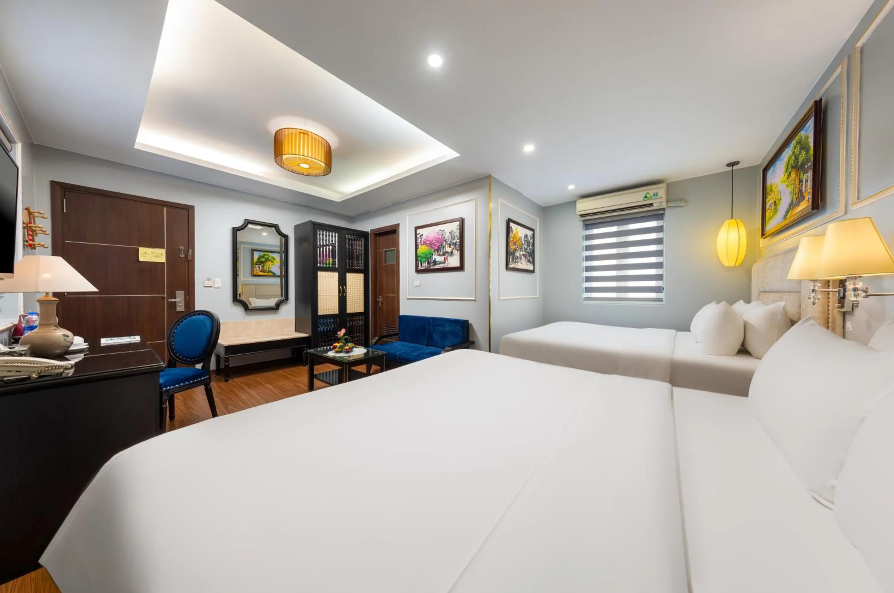 Bed in Golden Legend Boutique Hotel