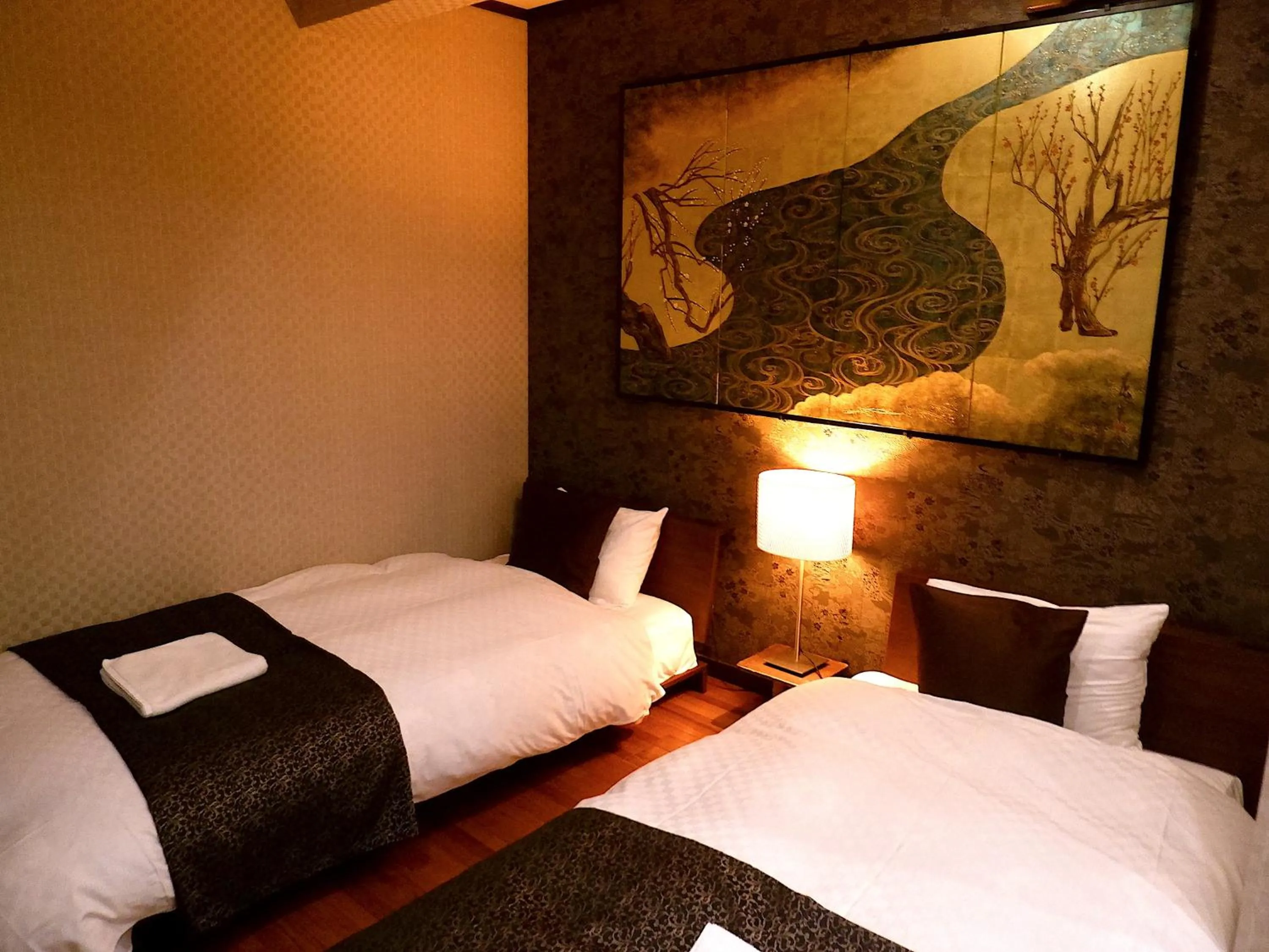 Photo of the whole room, Bed in Gionkoh