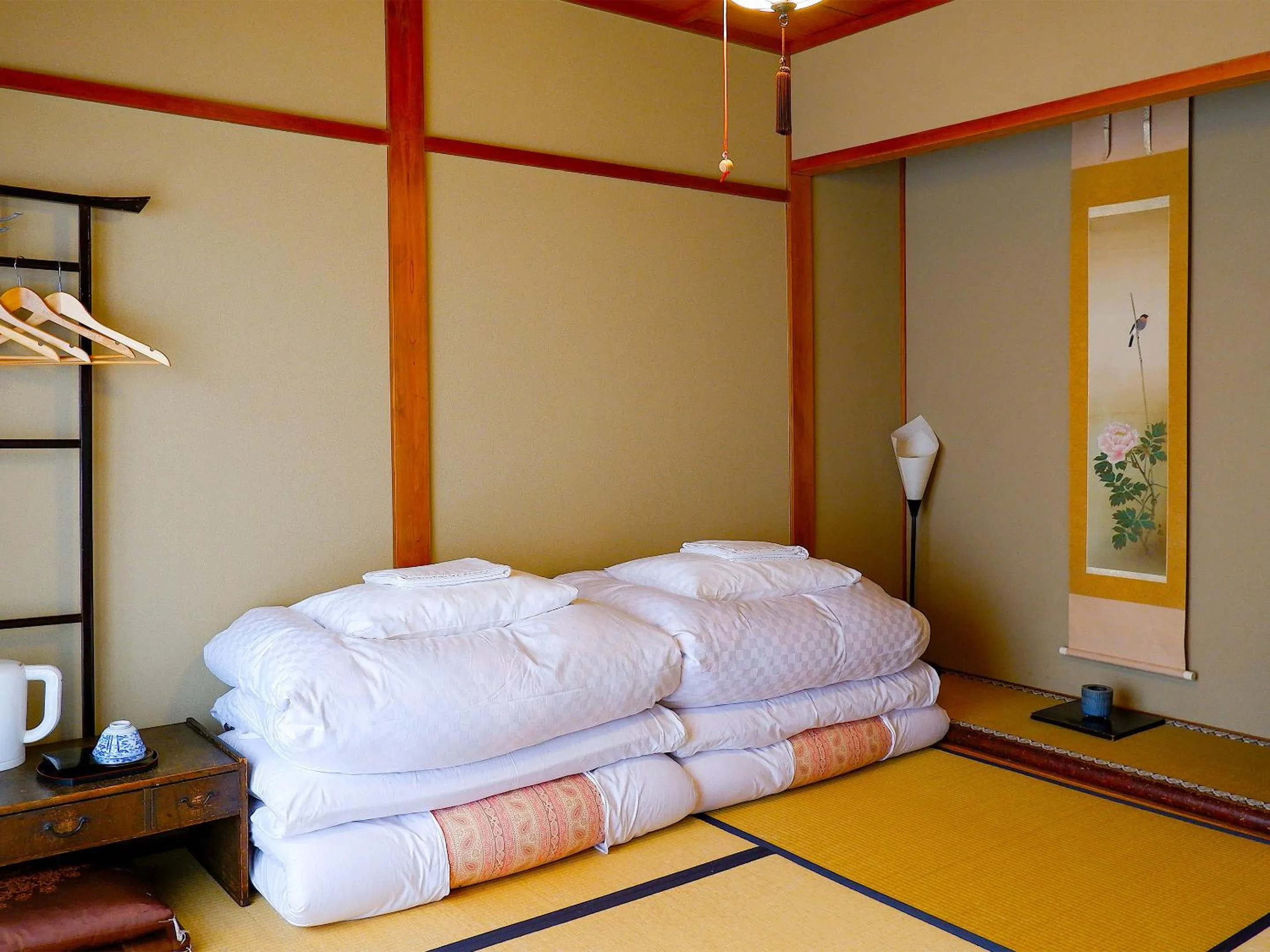 Photo of the whole room, Bed in Gionkoh