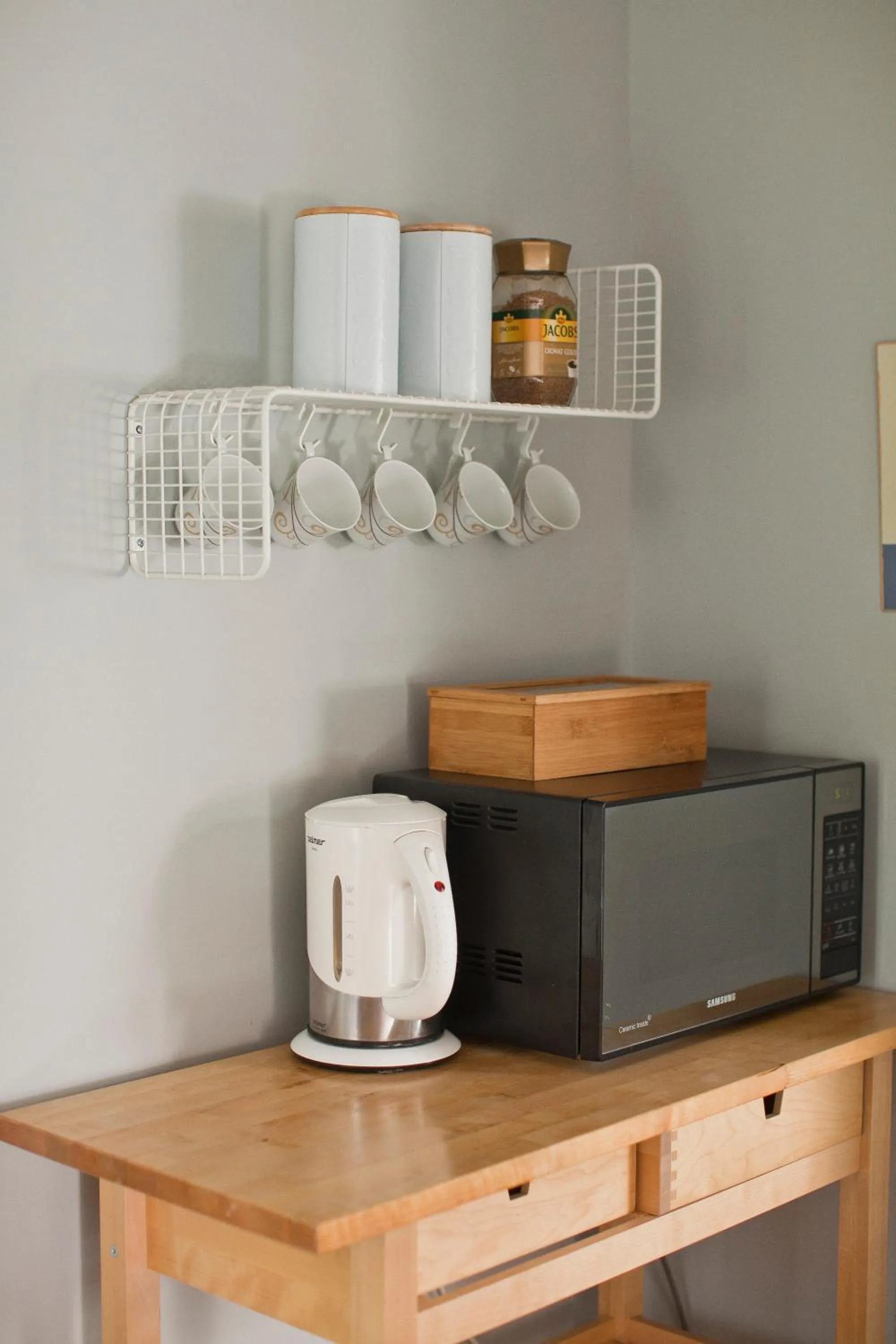 Coffee/tea facilities in Hostel 33