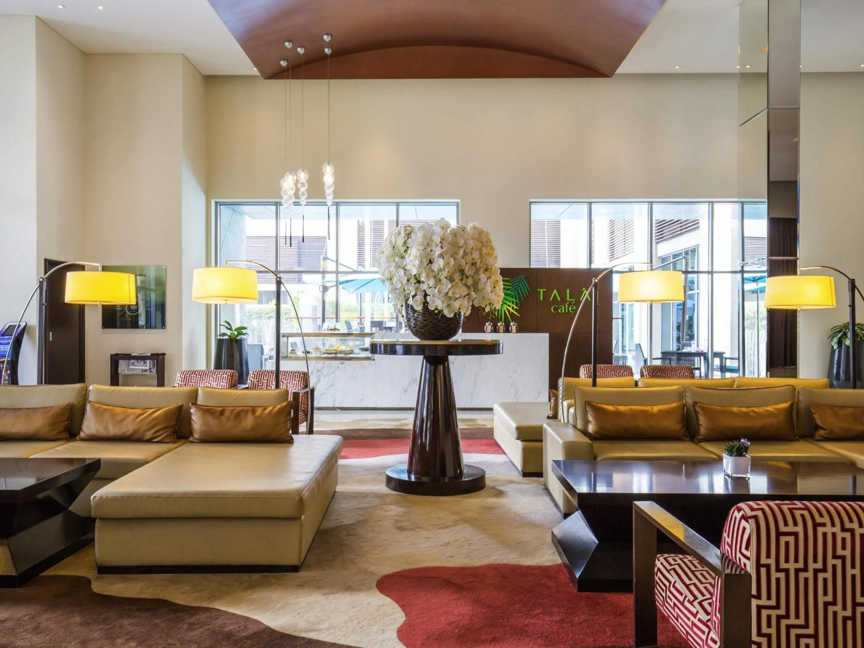 Restaurant/places to eat in Novotel Deira Creekside Dubai