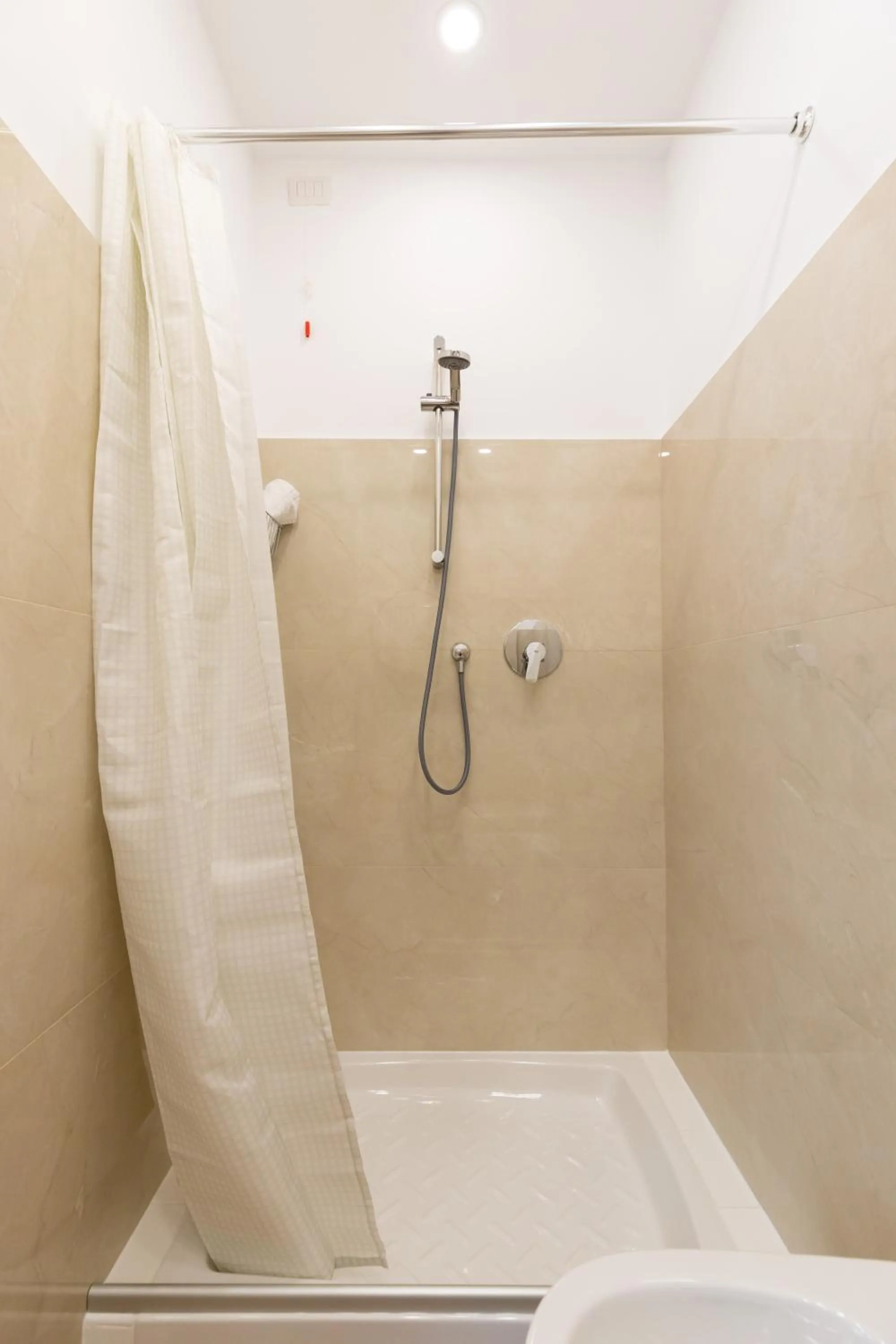 Bathroom in Napolilive B&B