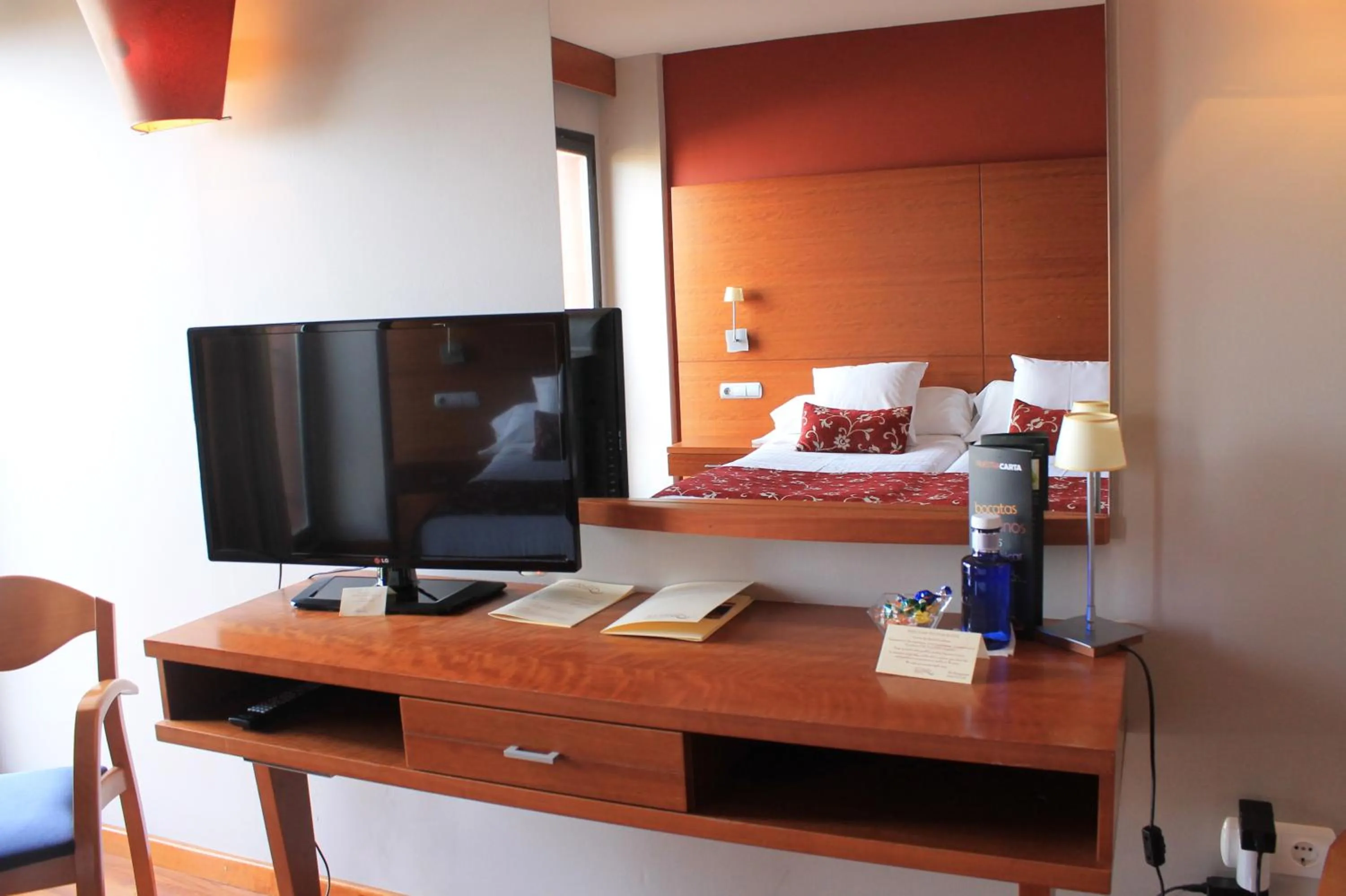 Hotel Restaurante El Tollo