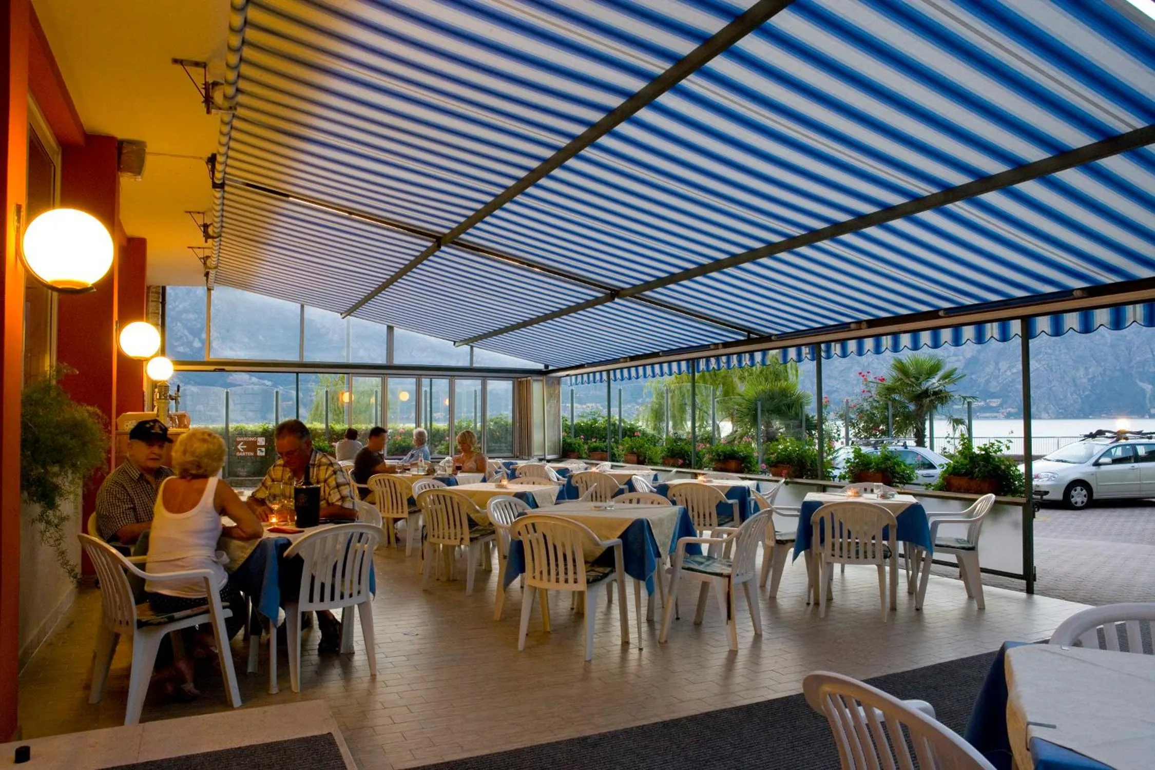 Restaurant/places to eat in Hotel Al Molino