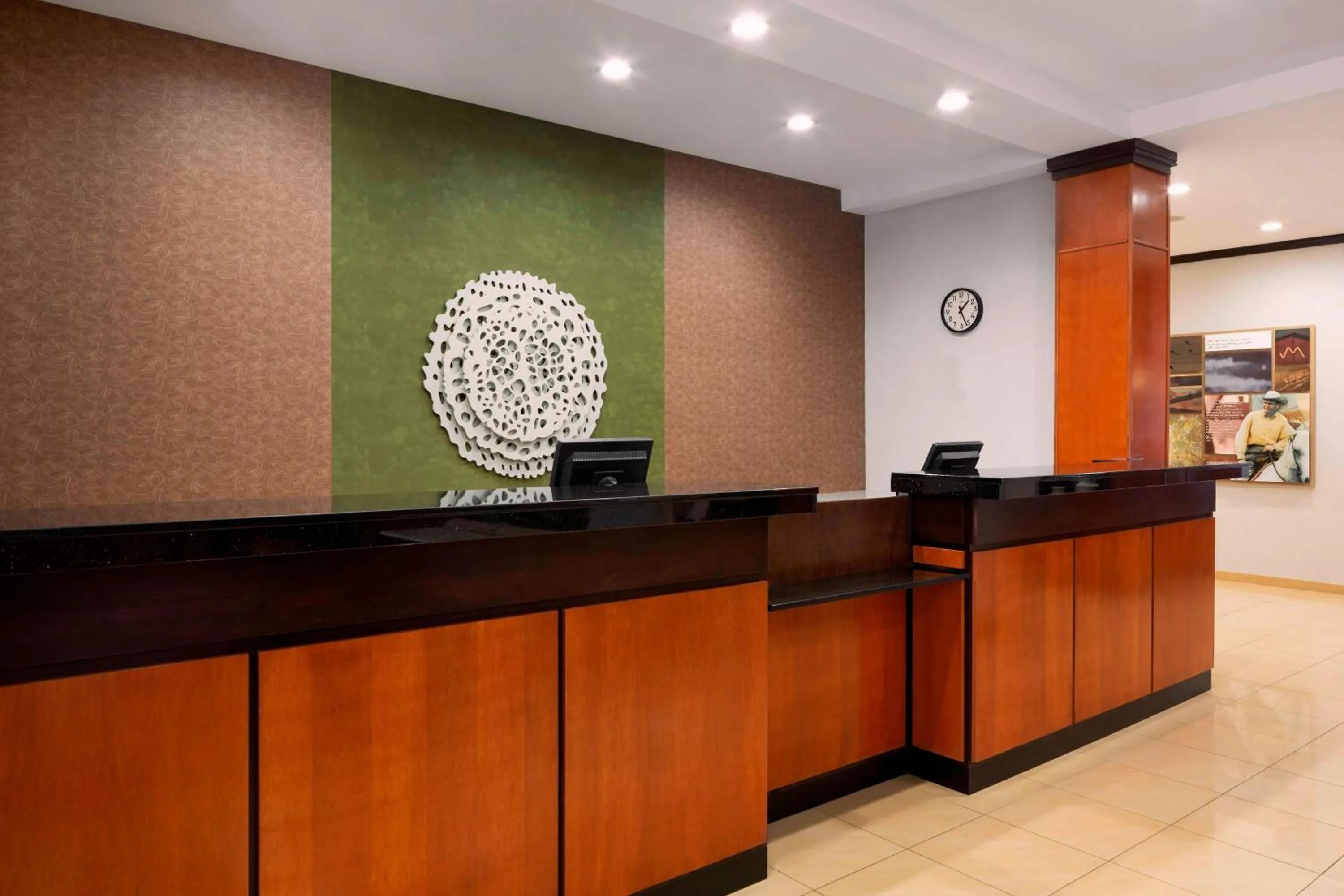 Lobby or reception in Fairfield Inn & Suites by Marriott Selma Kingsburg