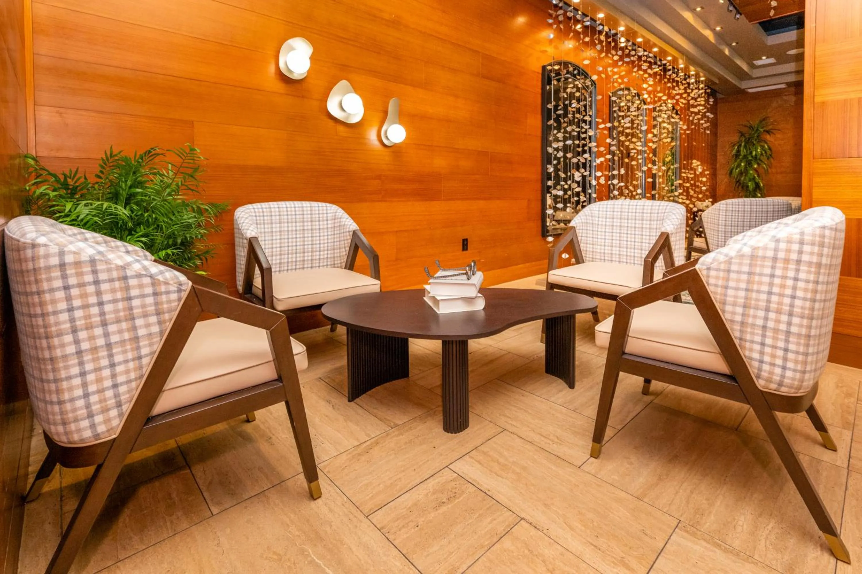 Lobby or reception in The Heathman Hotel Kirkland