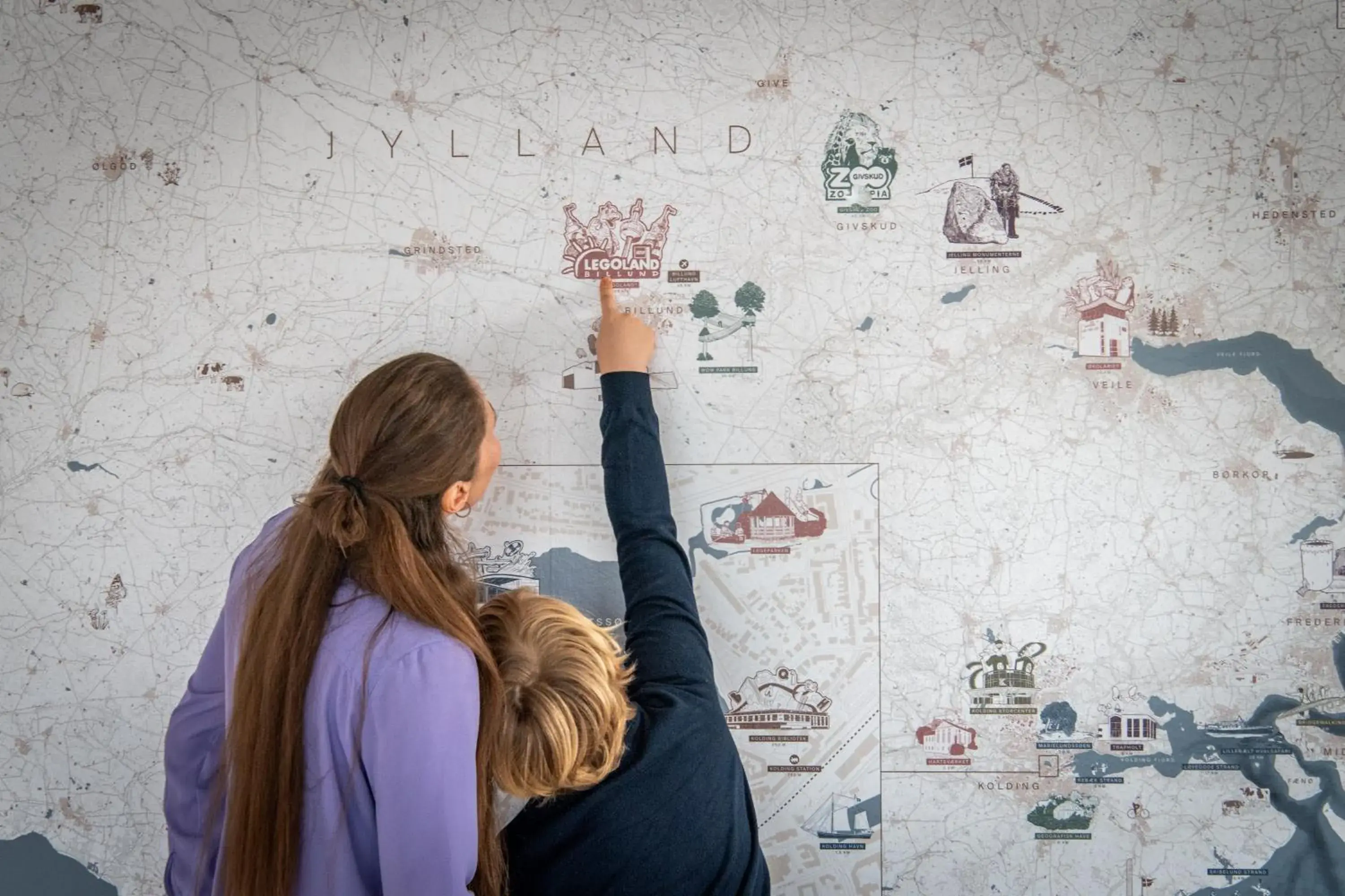 Apartment for 6 people with Partial Lake View in Kolding Hotel Apartments Apartment for 6 people with Partial Lake View in Kolding Hotel Apartments