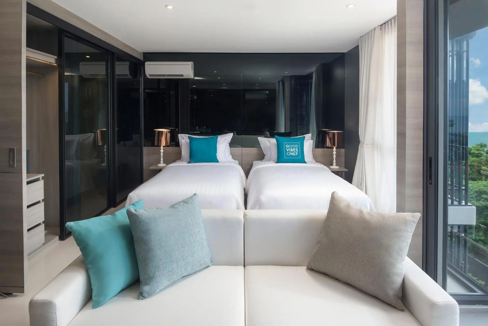 Bed in Seaphere Pattaya Hotel by Elite Suites