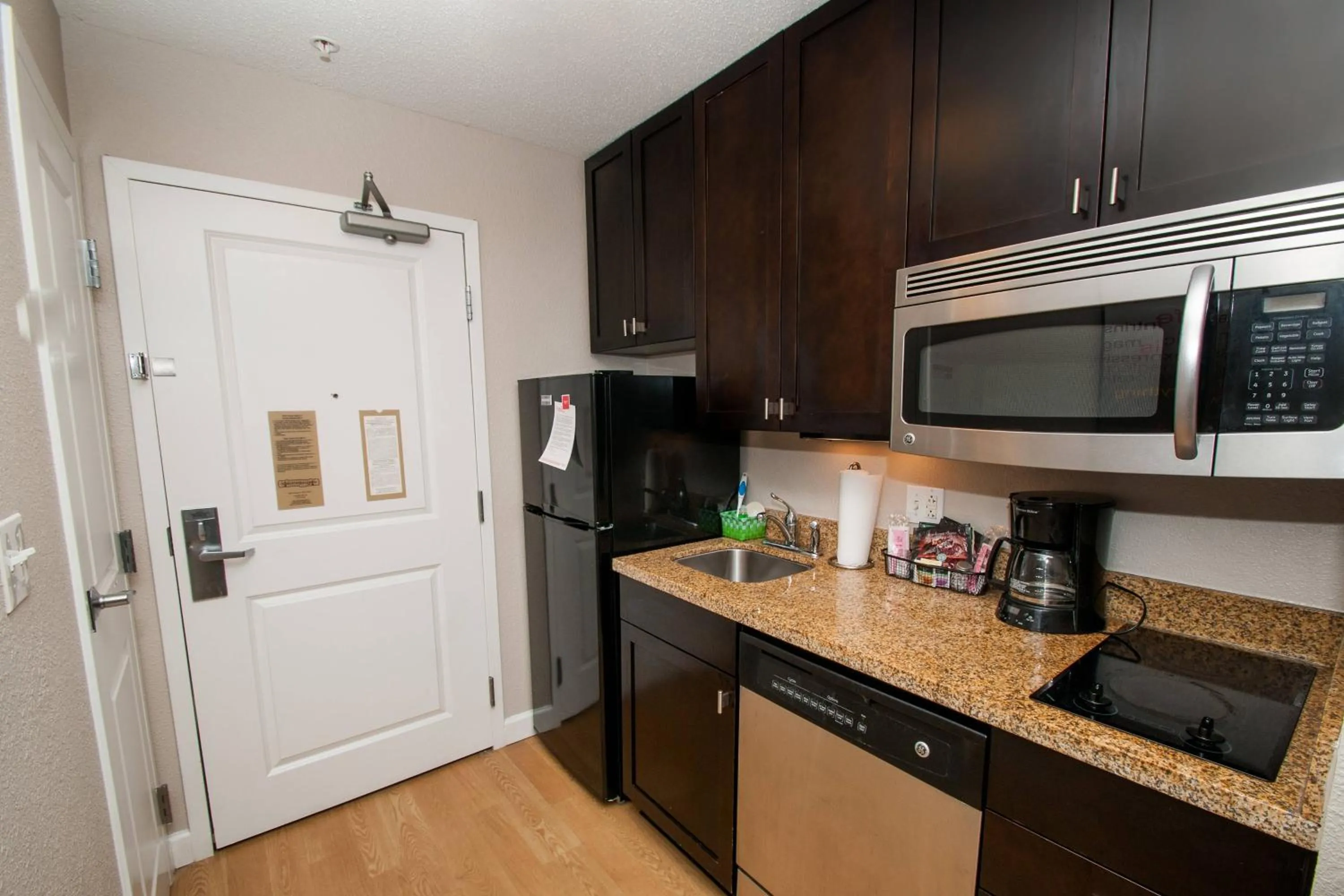 Kitchen or kitchenette in TownePlace Suites by Marriott Scranton Wilkes-Barre