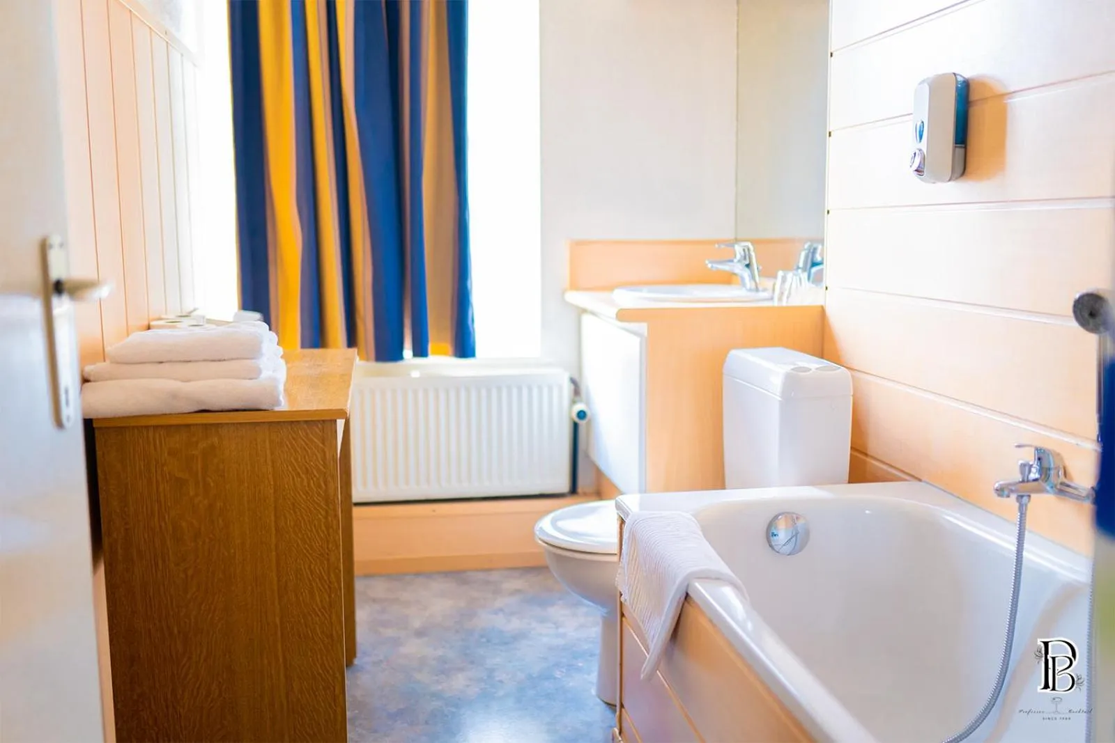 Bed in Hotel Professor Leuven Centrum