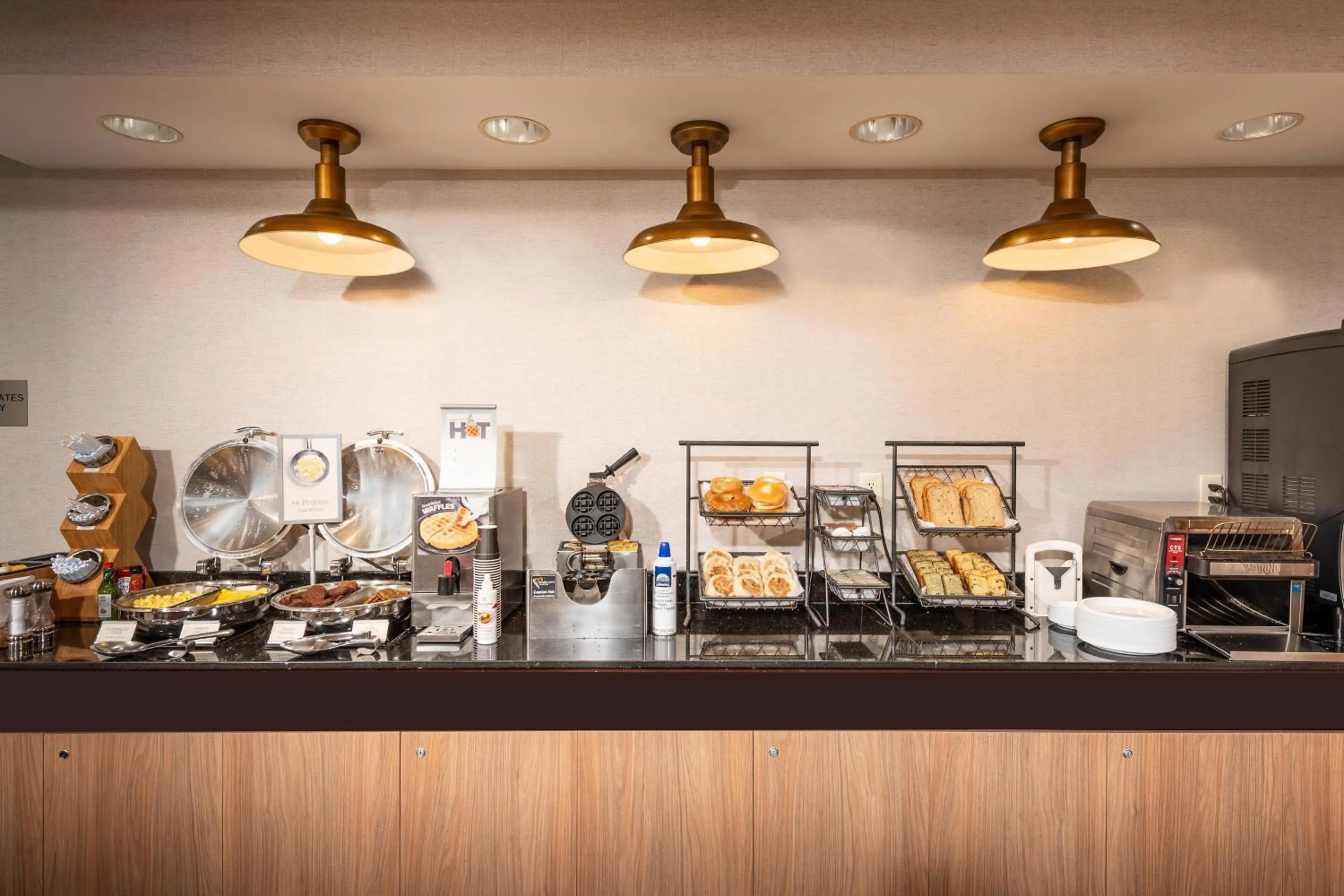 Breakfast in Fairfield Inn and Suites by Marriott New Bedford