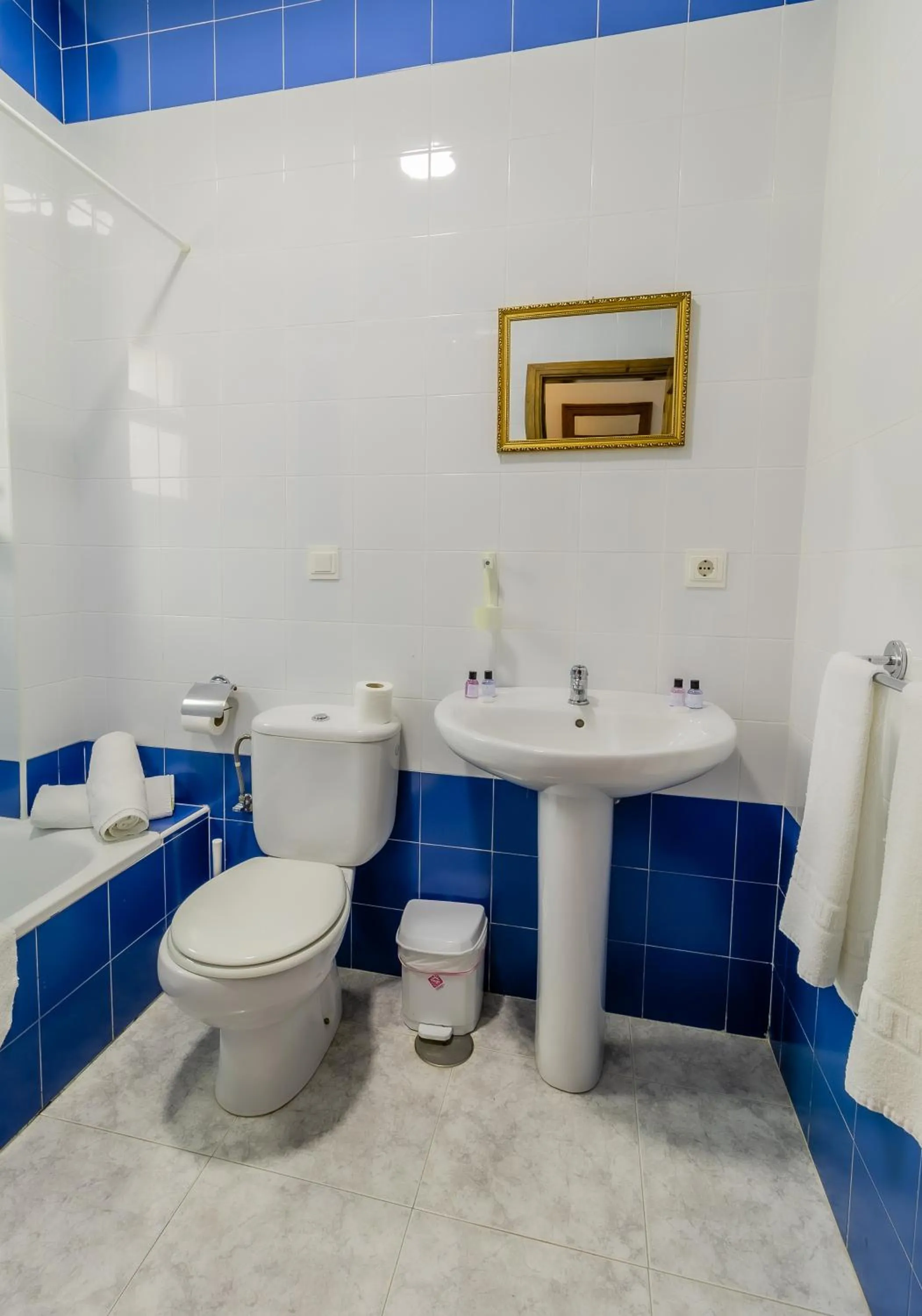 Bathroom in Hotel Las Errizas by Vivere Stays