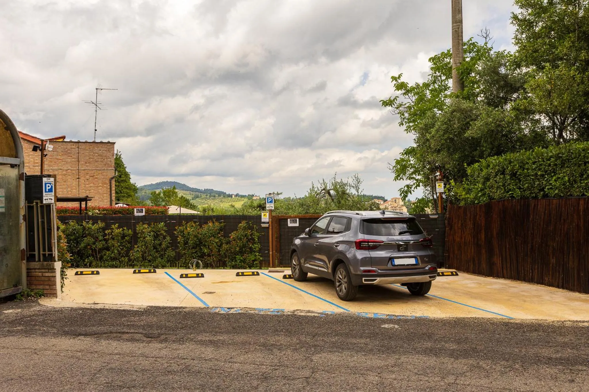 Parking in B&B La Cornice