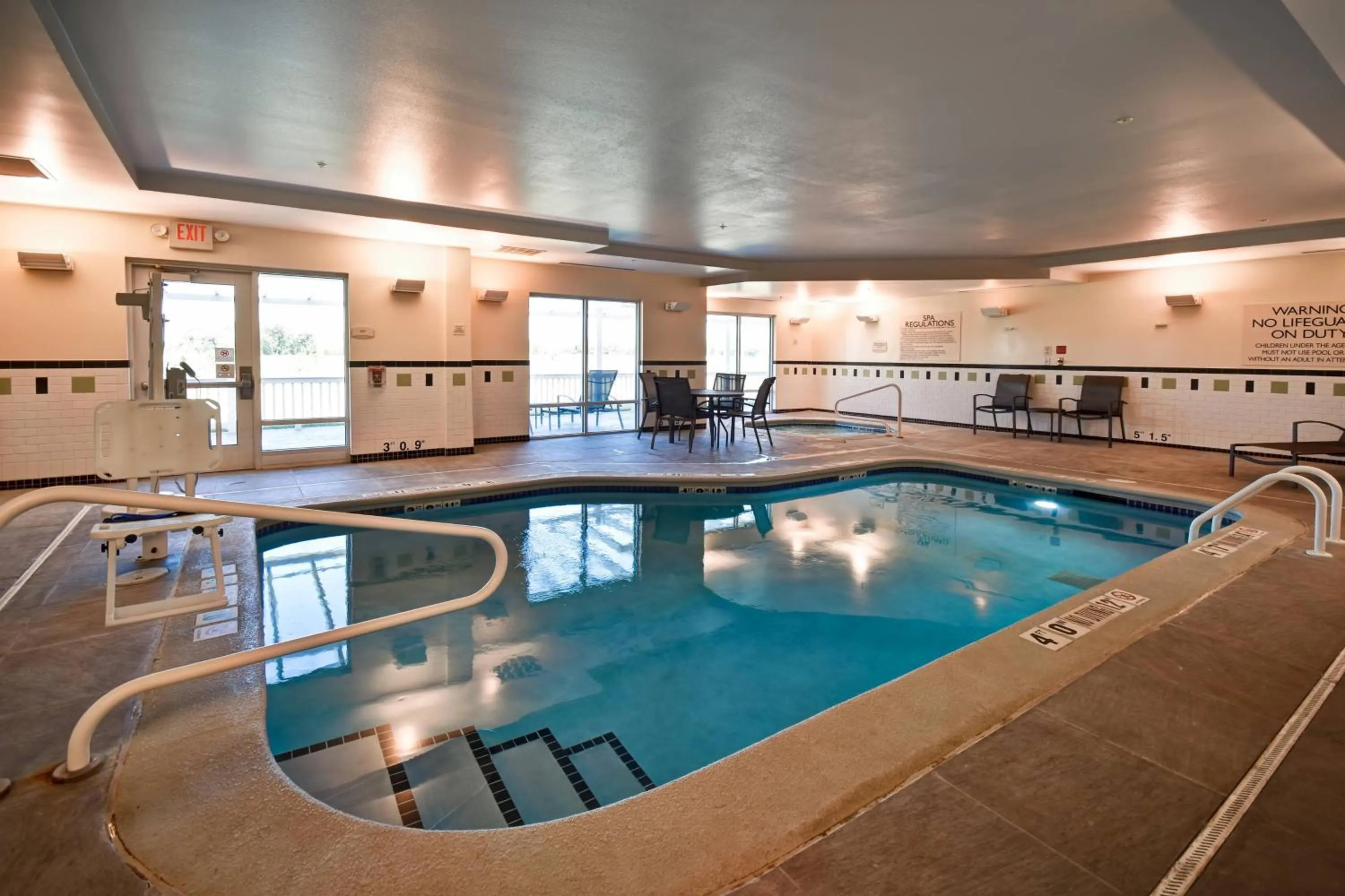 Swimming pool in Fairfield Inn and Suites by Marriott North Platte