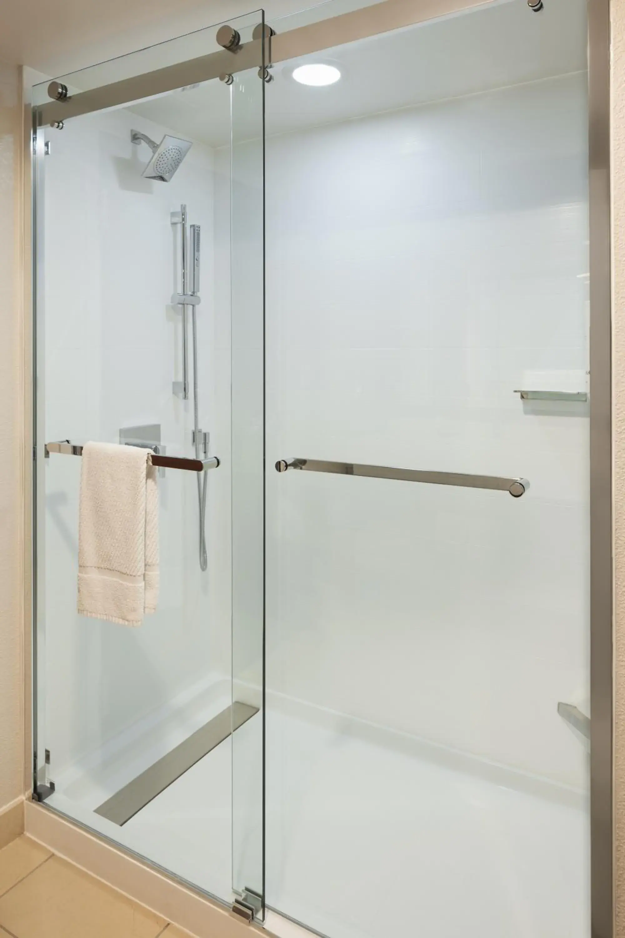 King Room - Concierge Level in Marriott Bloomington Normal Hotel and Conference Center King Room - Concierge Level in Marriott Bloomington Normal Hotel and Conference Center