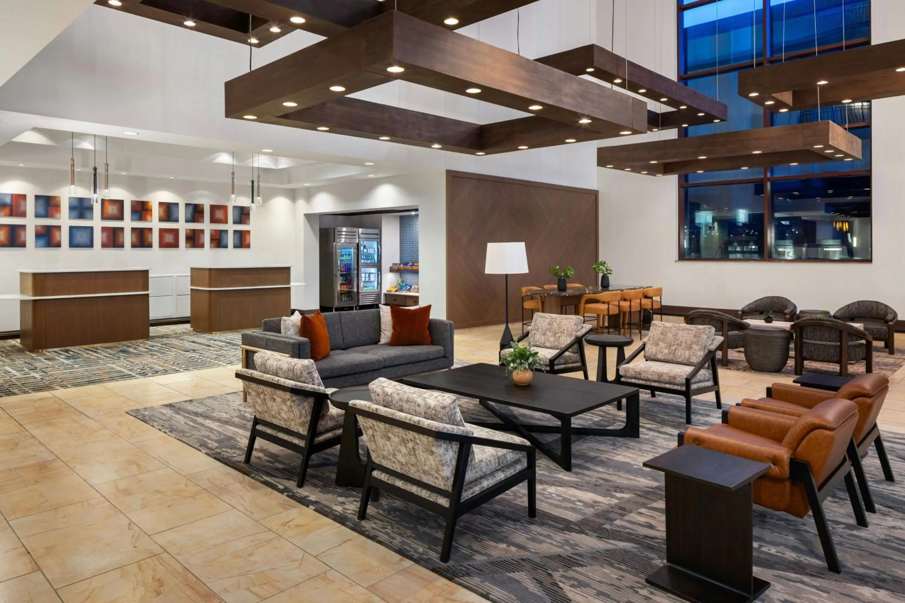 Lobby or reception in Marriott Bloomington Normal Hotel and Conference Center