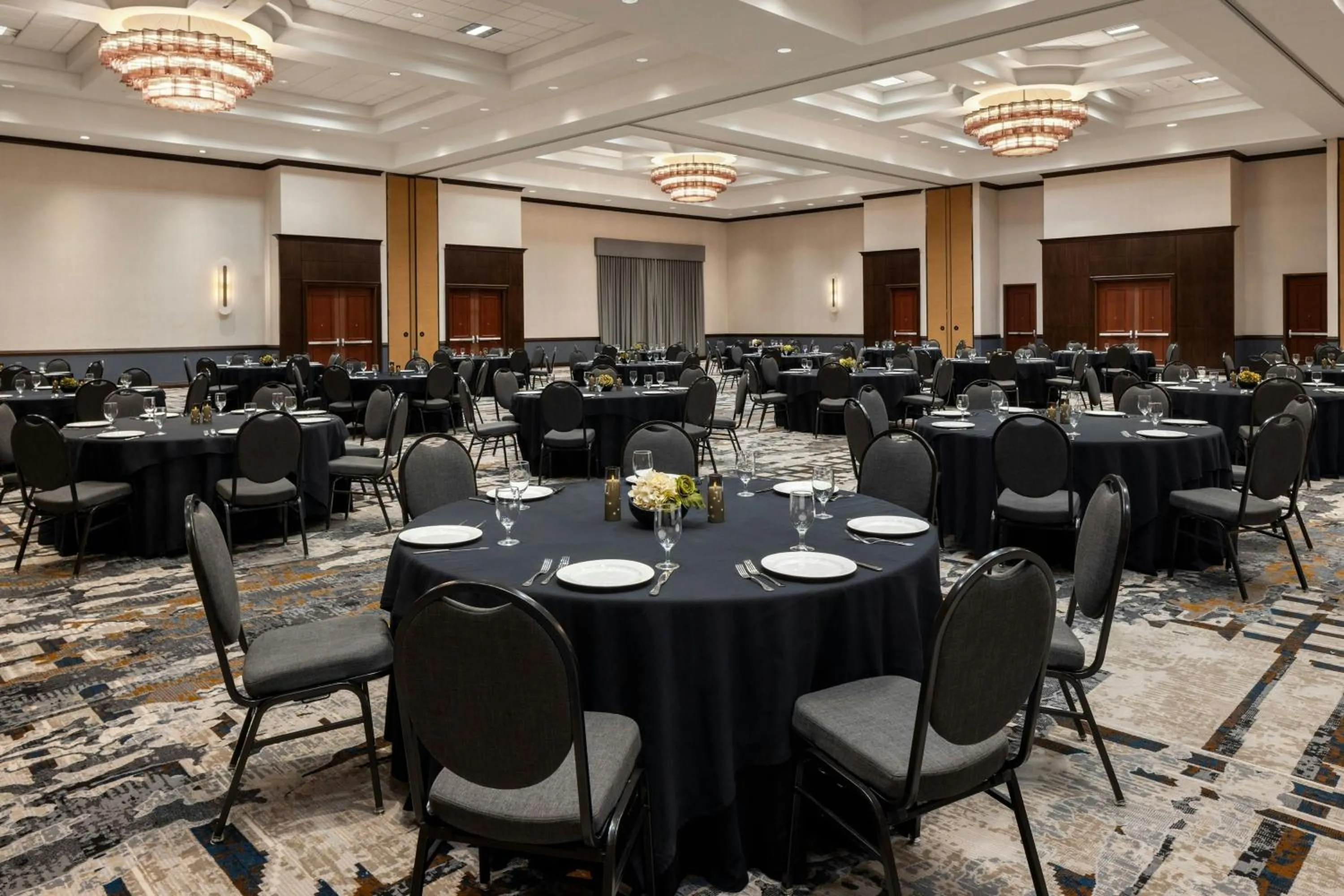 Meeting/conference room in Marriott Bloomington Normal Hotel and Conference Center