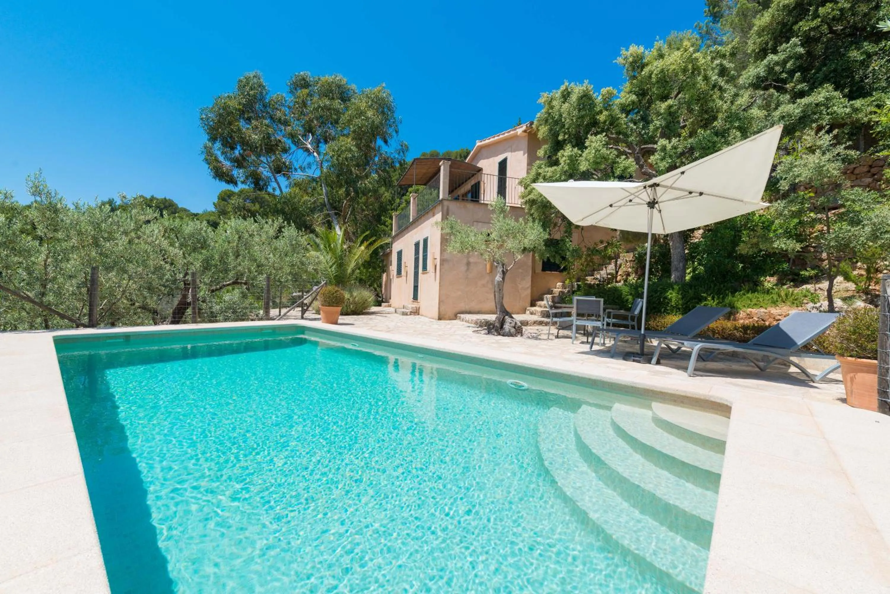 Swimming pool in Son Bou