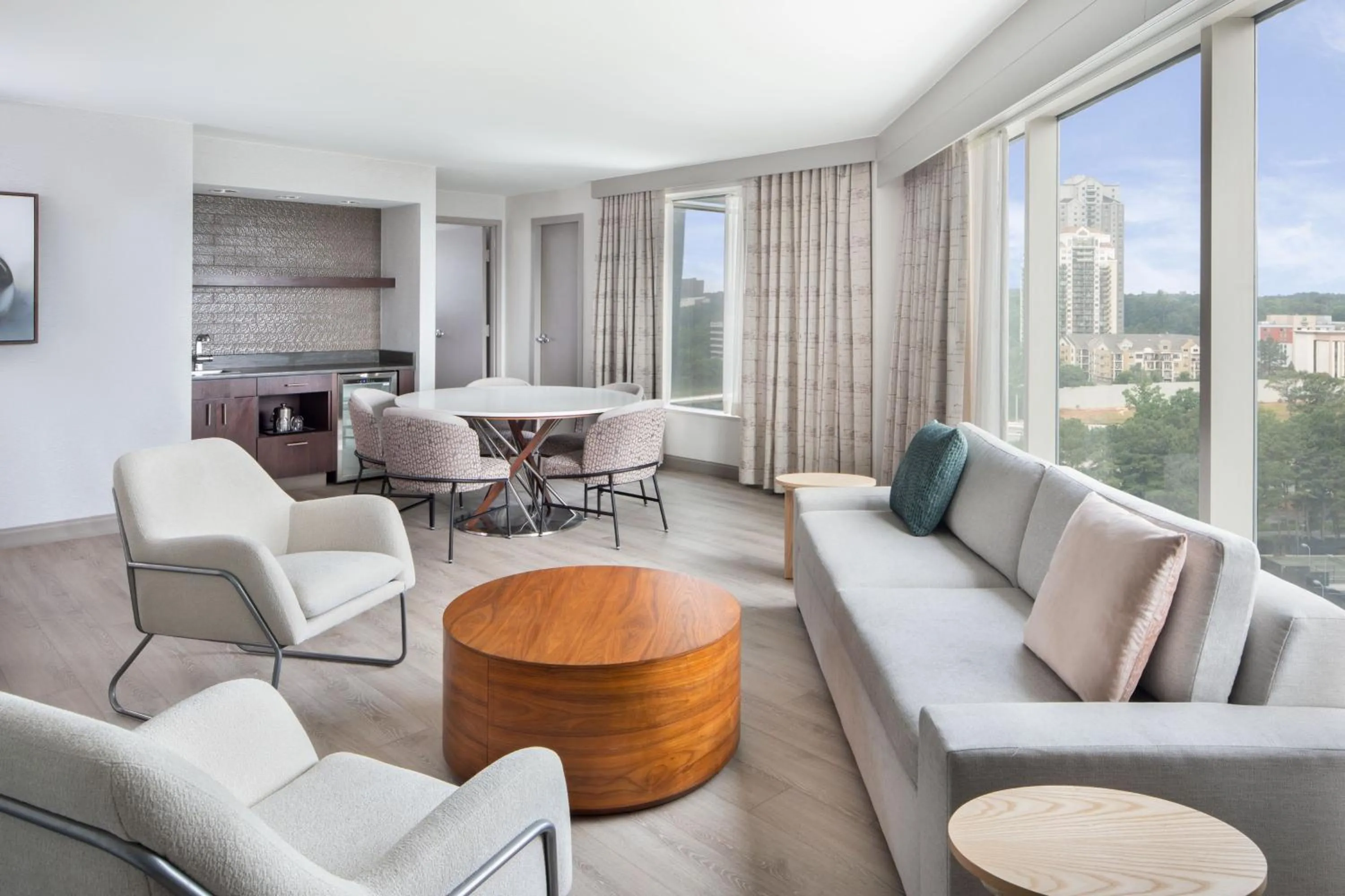 Bedroom in The Westin Atlanta Perimeter North