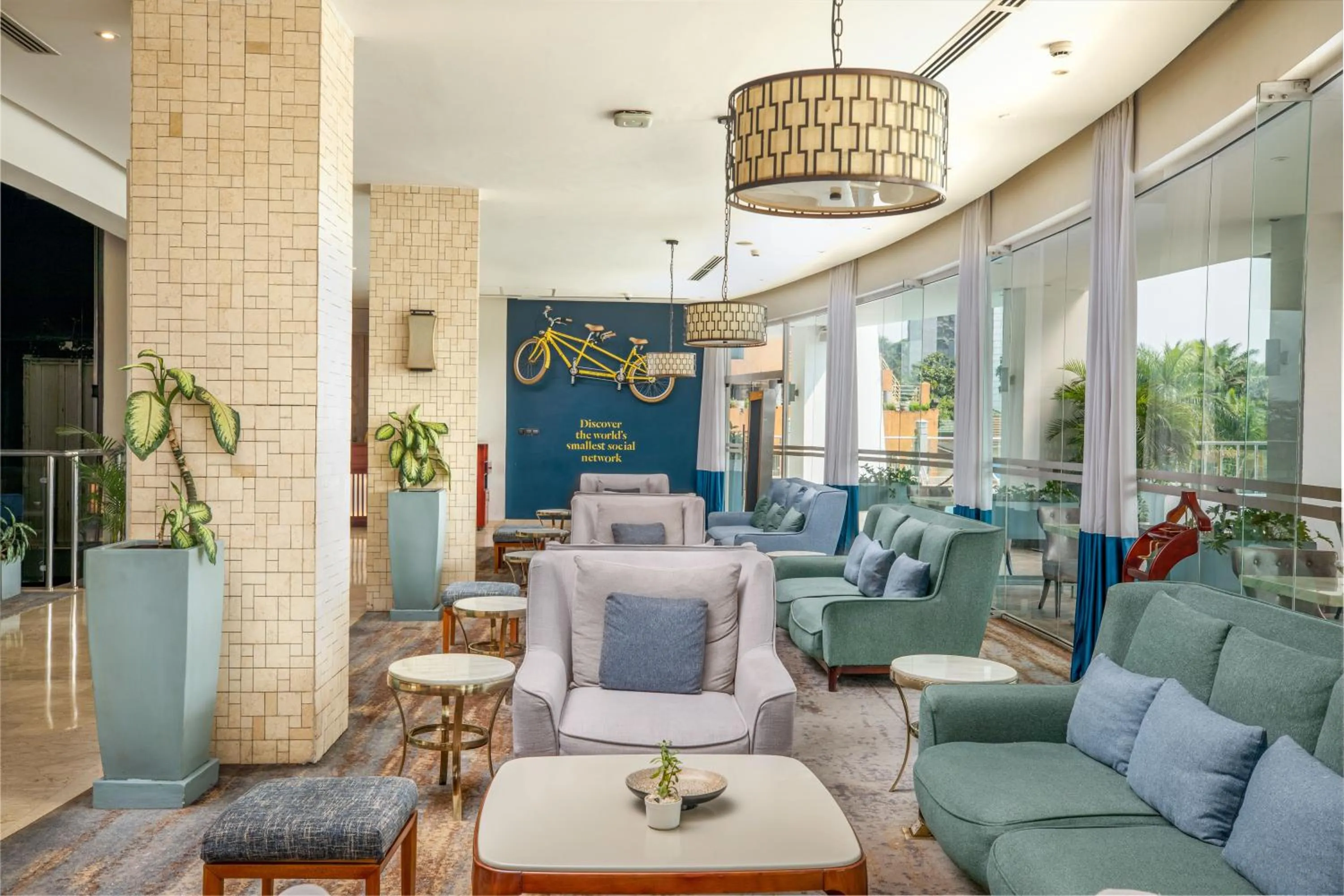 Restaurant/places to eat in Golden Tulip Canaan Kampala