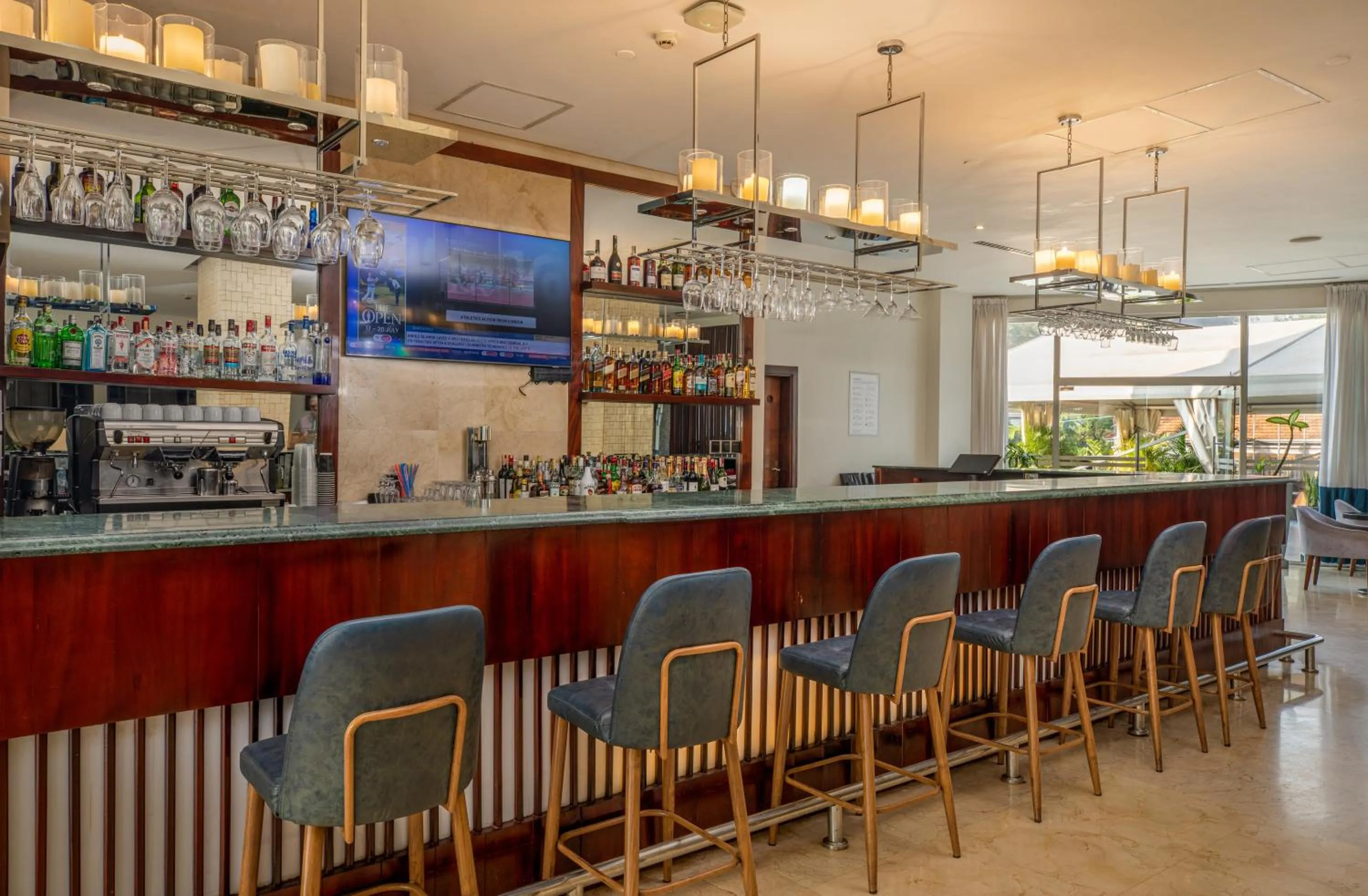 TV and multimedia in Golden Tulip Canaan Kampala