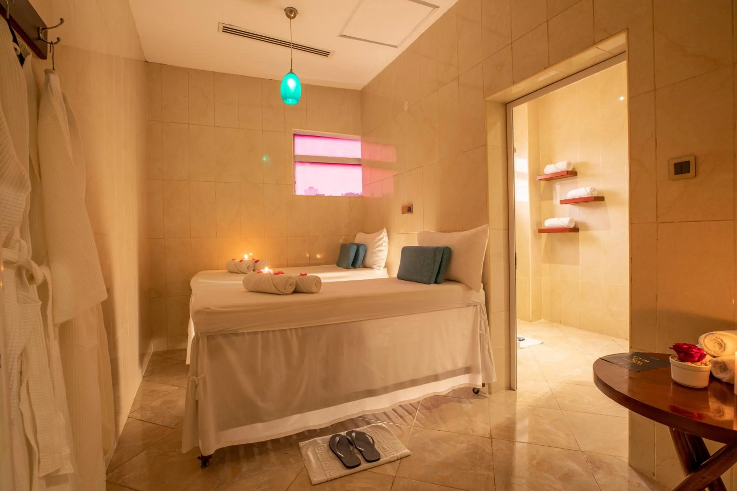 Bed in Golden Tulip Canaan Kampala