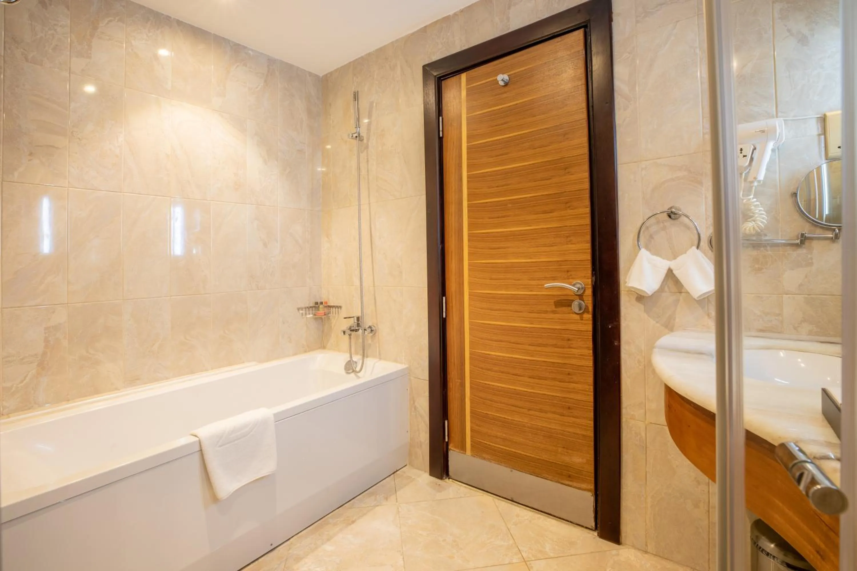 Bathroom in Golden Tulip Canaan Kampala