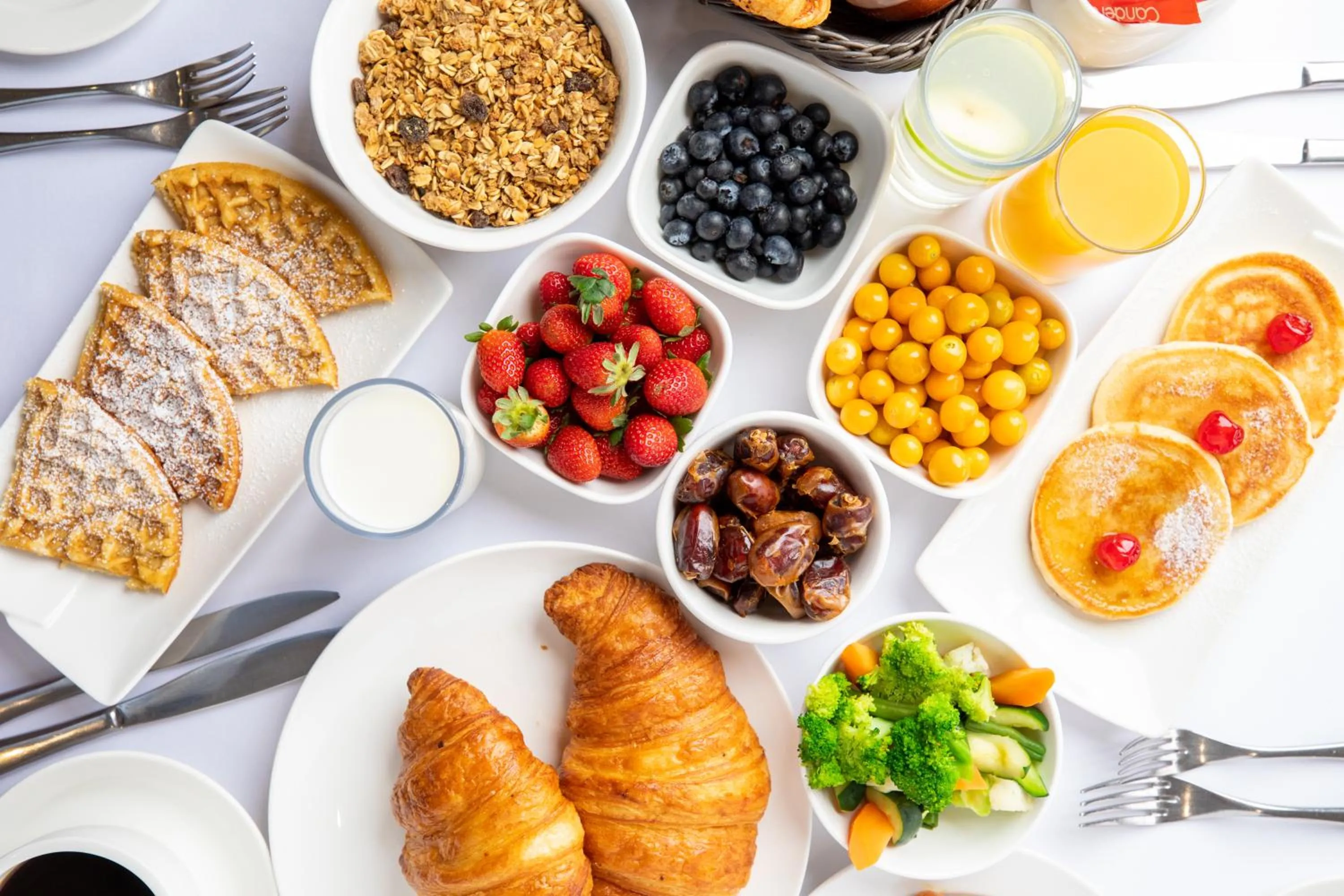 Food and drinks in Golden Tulip Canaan Kampala