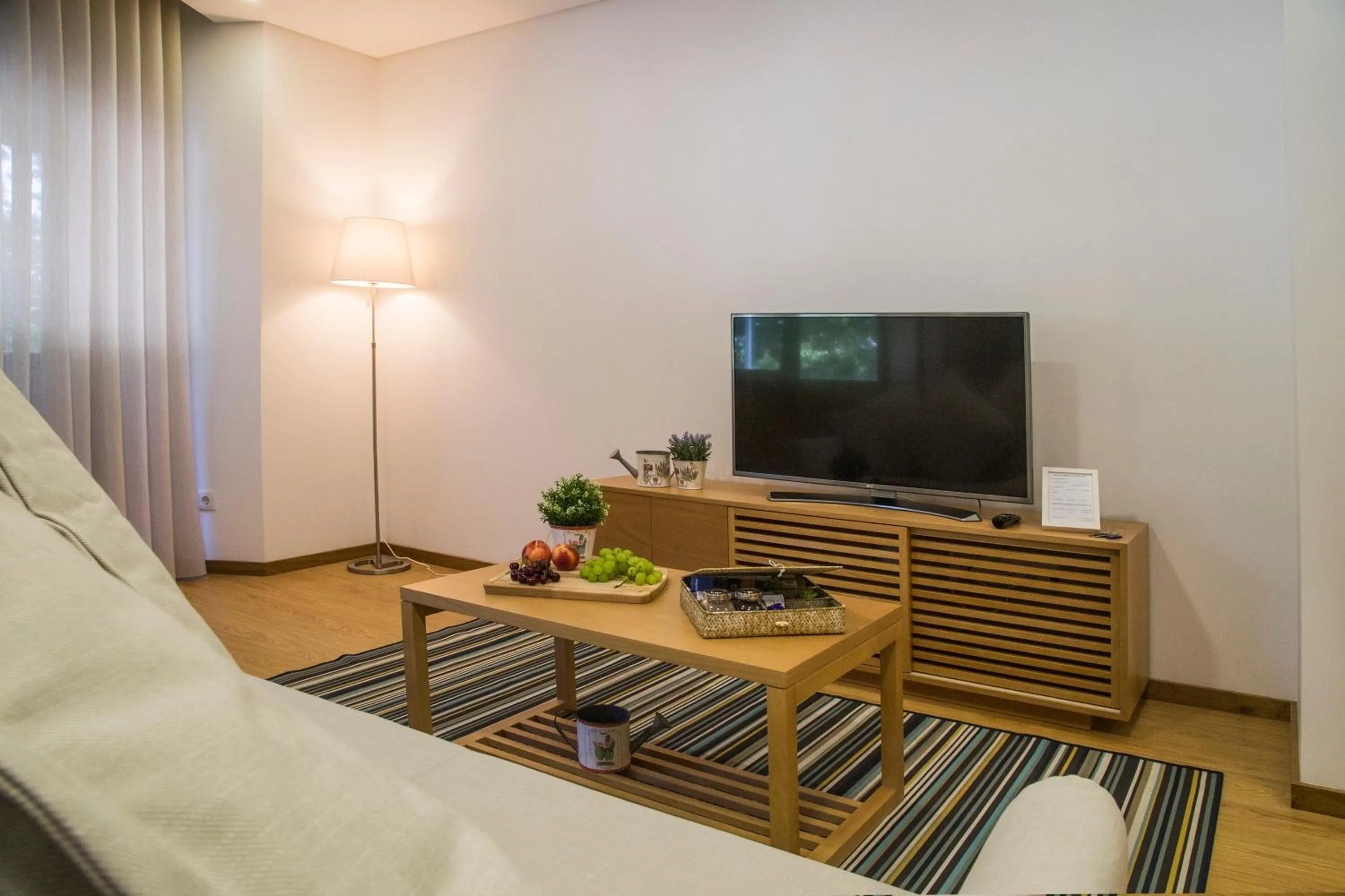 Living room in Spot Apartments Trindade