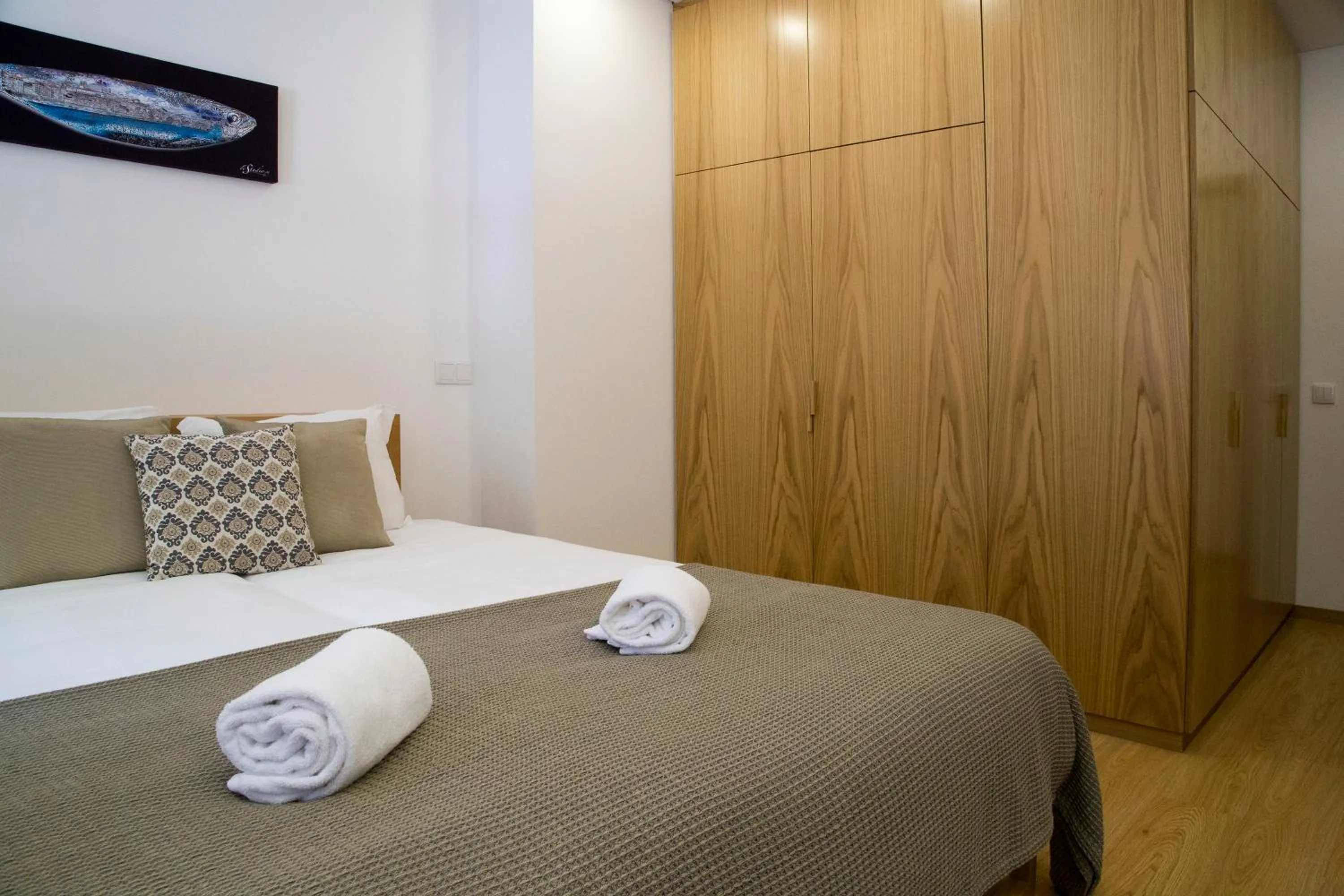 Bedroom, Bed in Spot Apartments Trindade