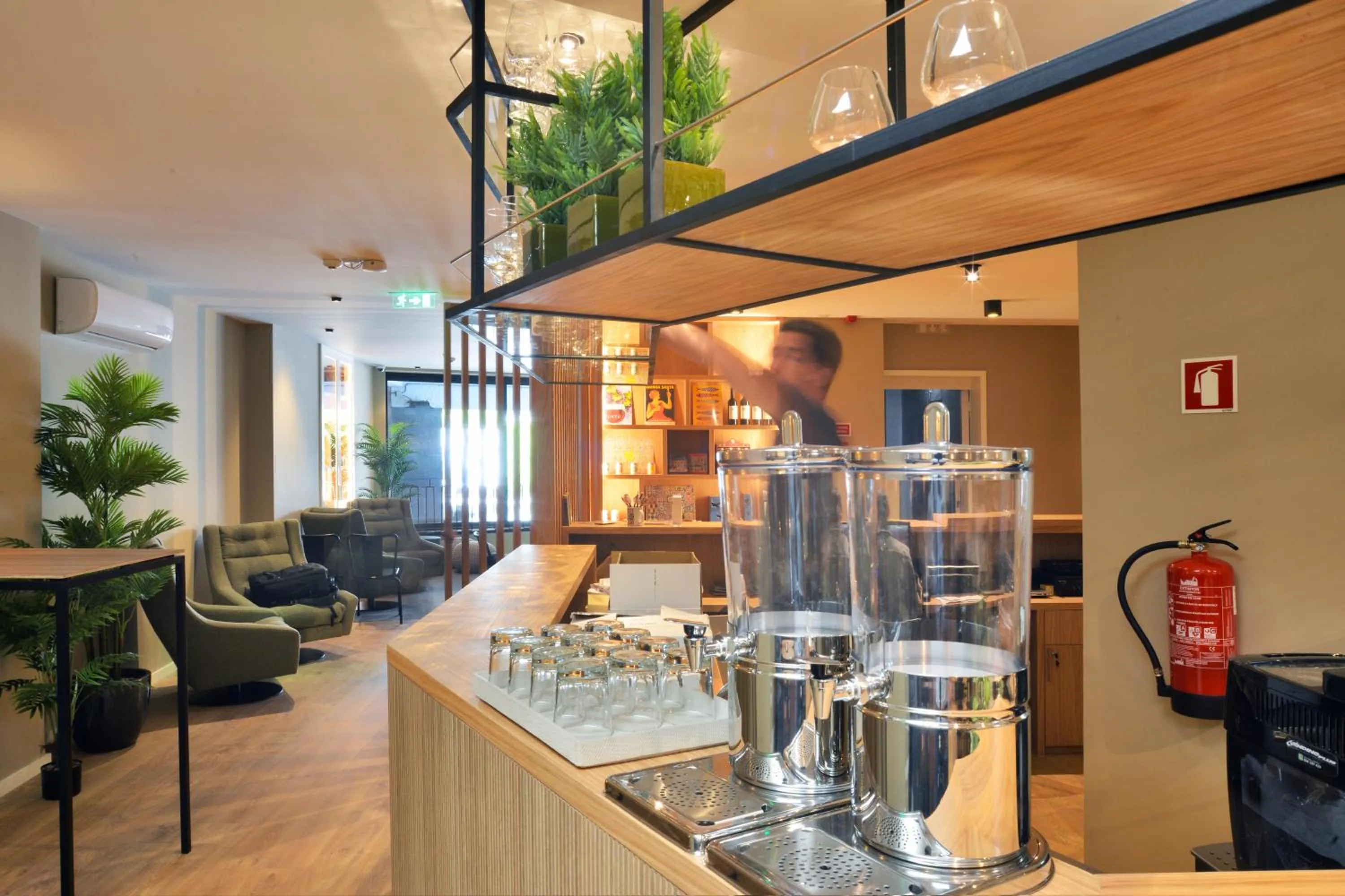 American breakfast in Spot Apartments Trindade