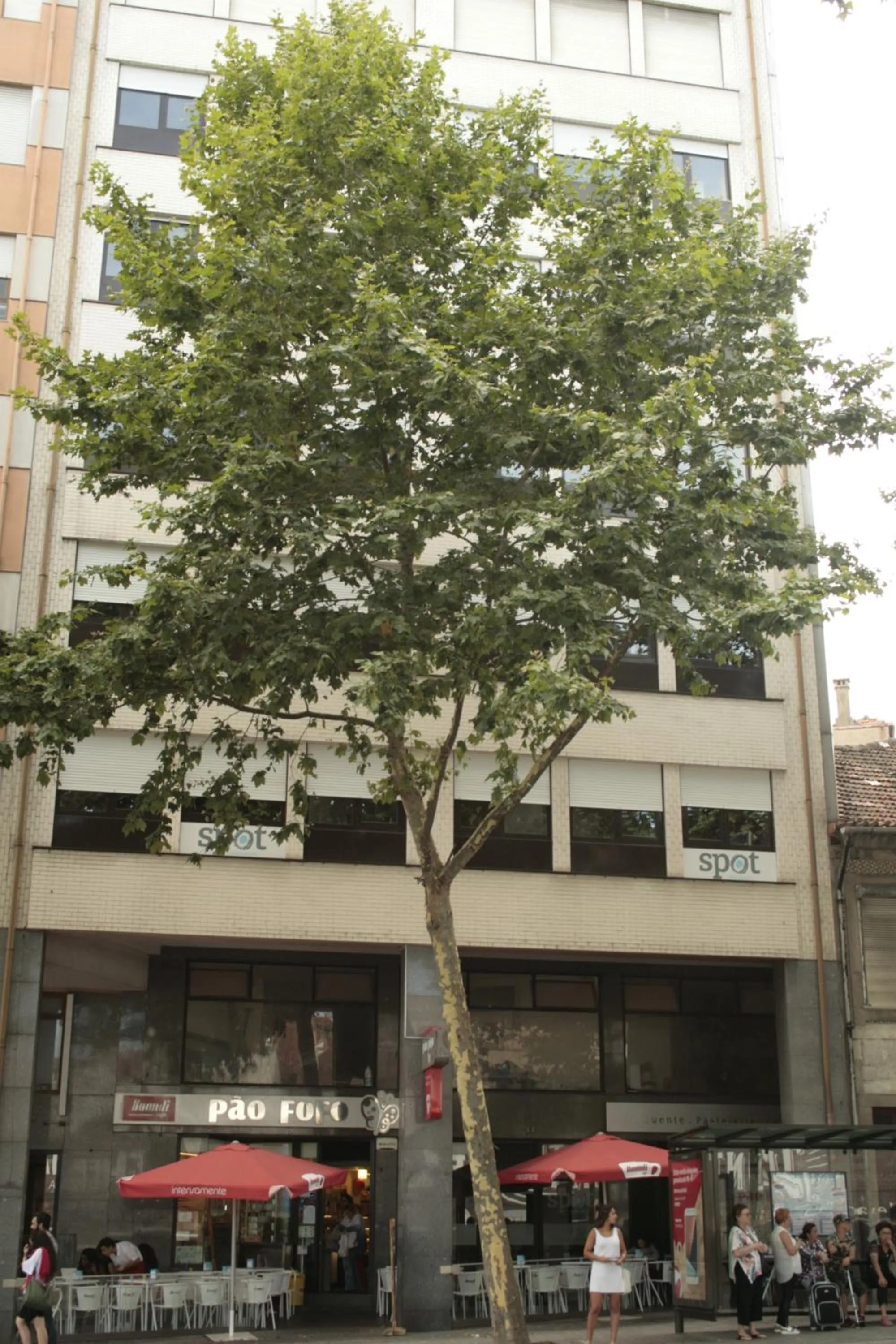 Property building in Spot Apartments Trindade