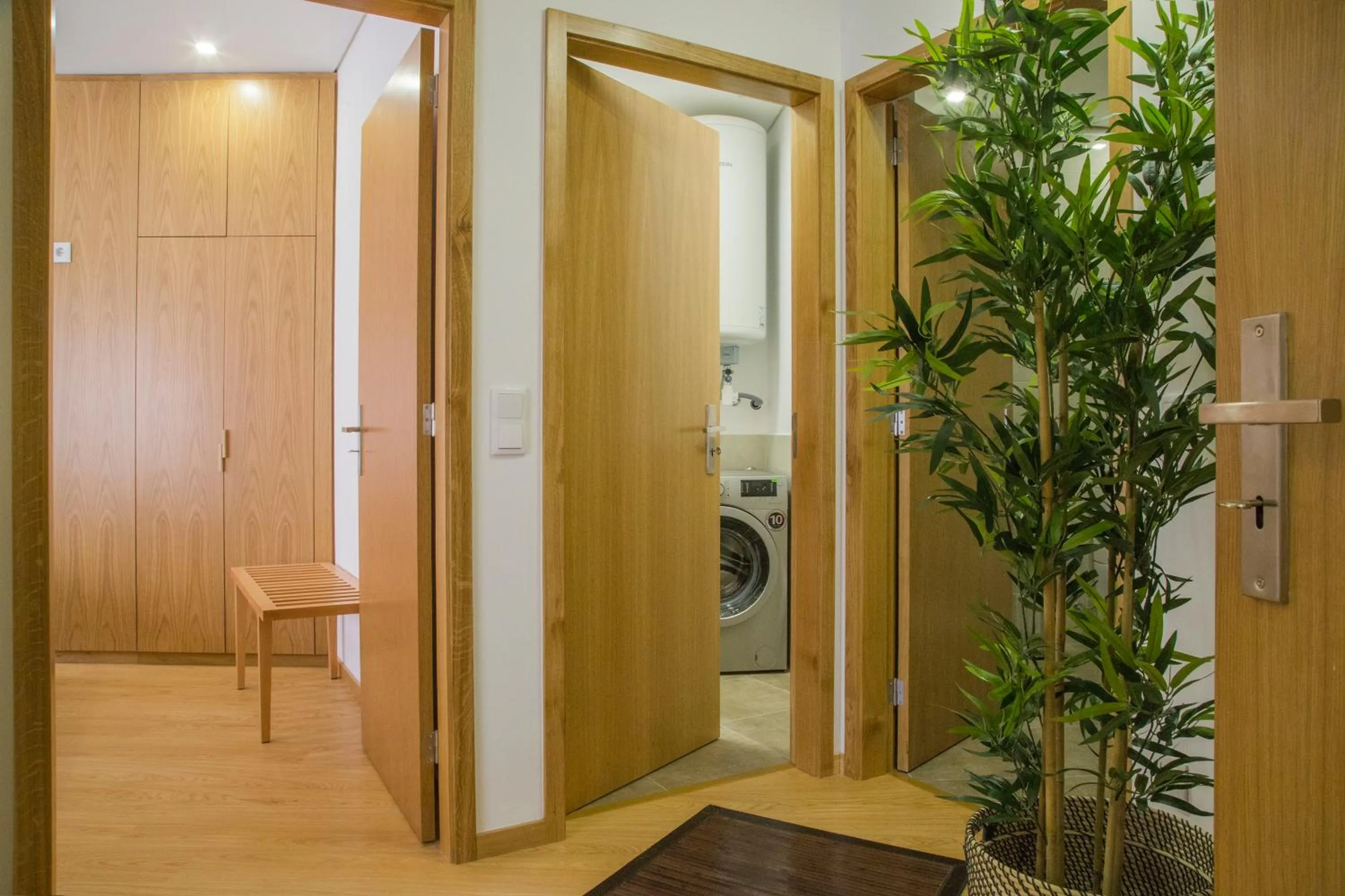 Decorative detail in Spot Apartments Trindade