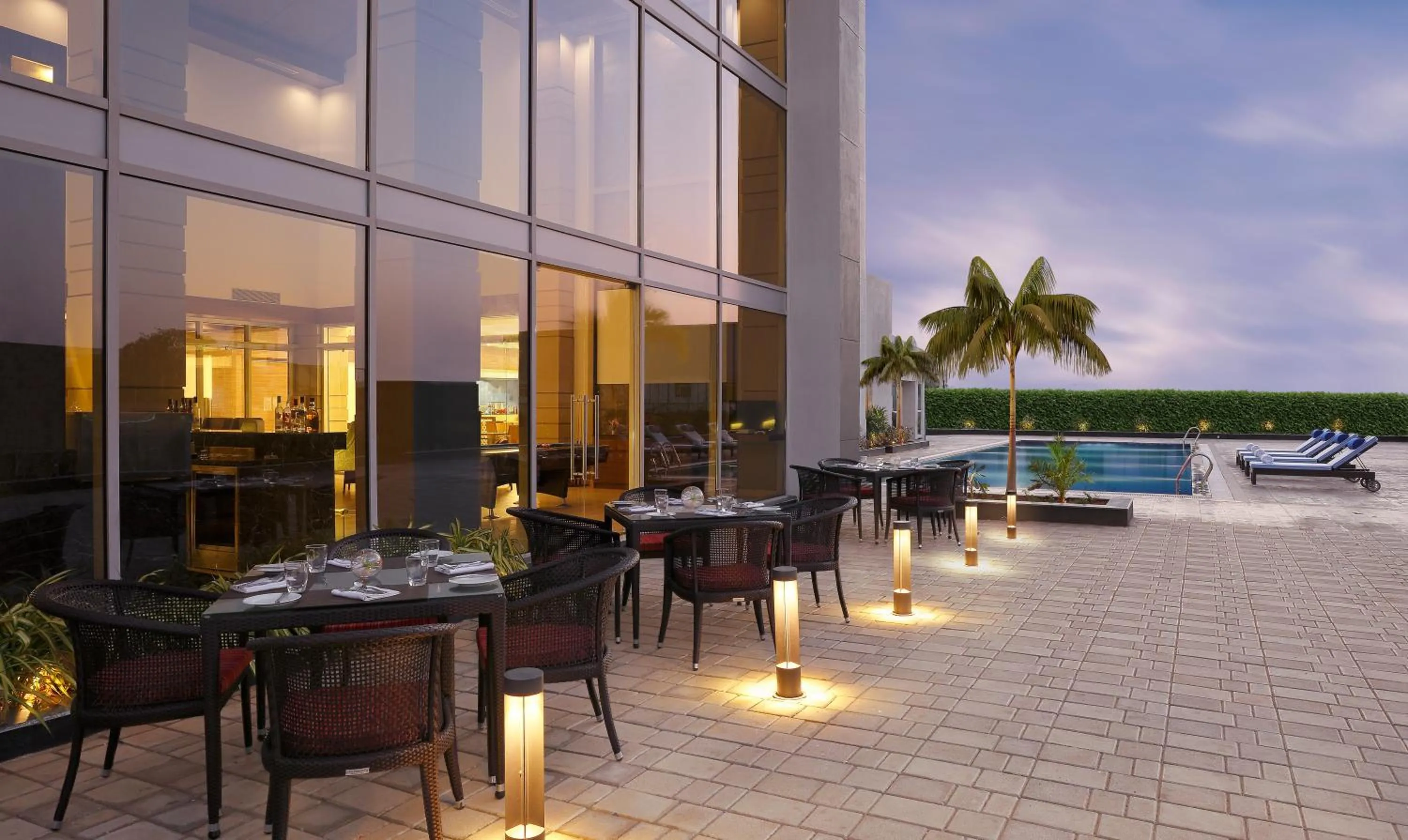 Restaurant/places to eat in Mercure Chennai Sriperumbudur