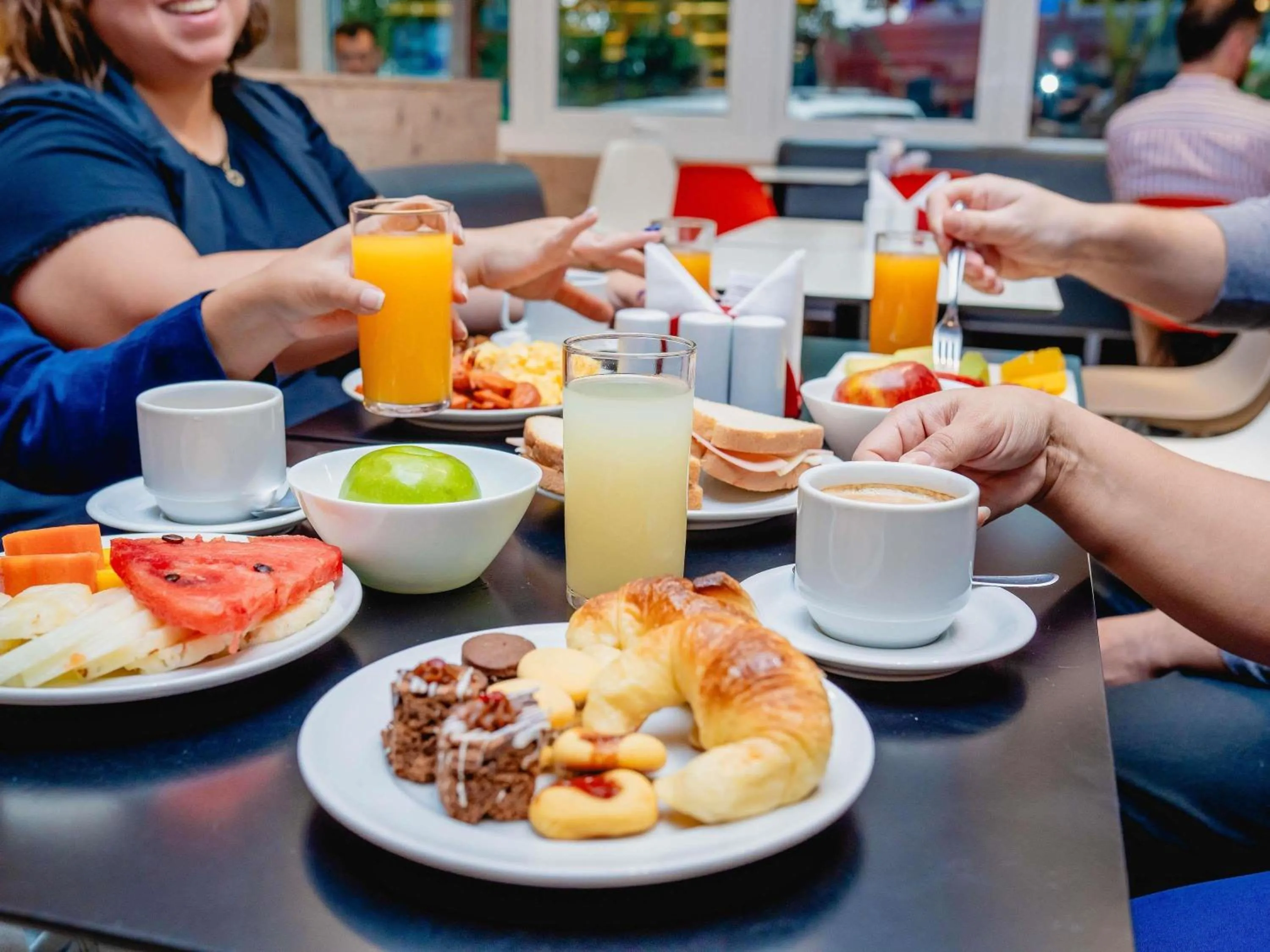 Breakfast in ibis Asuncion