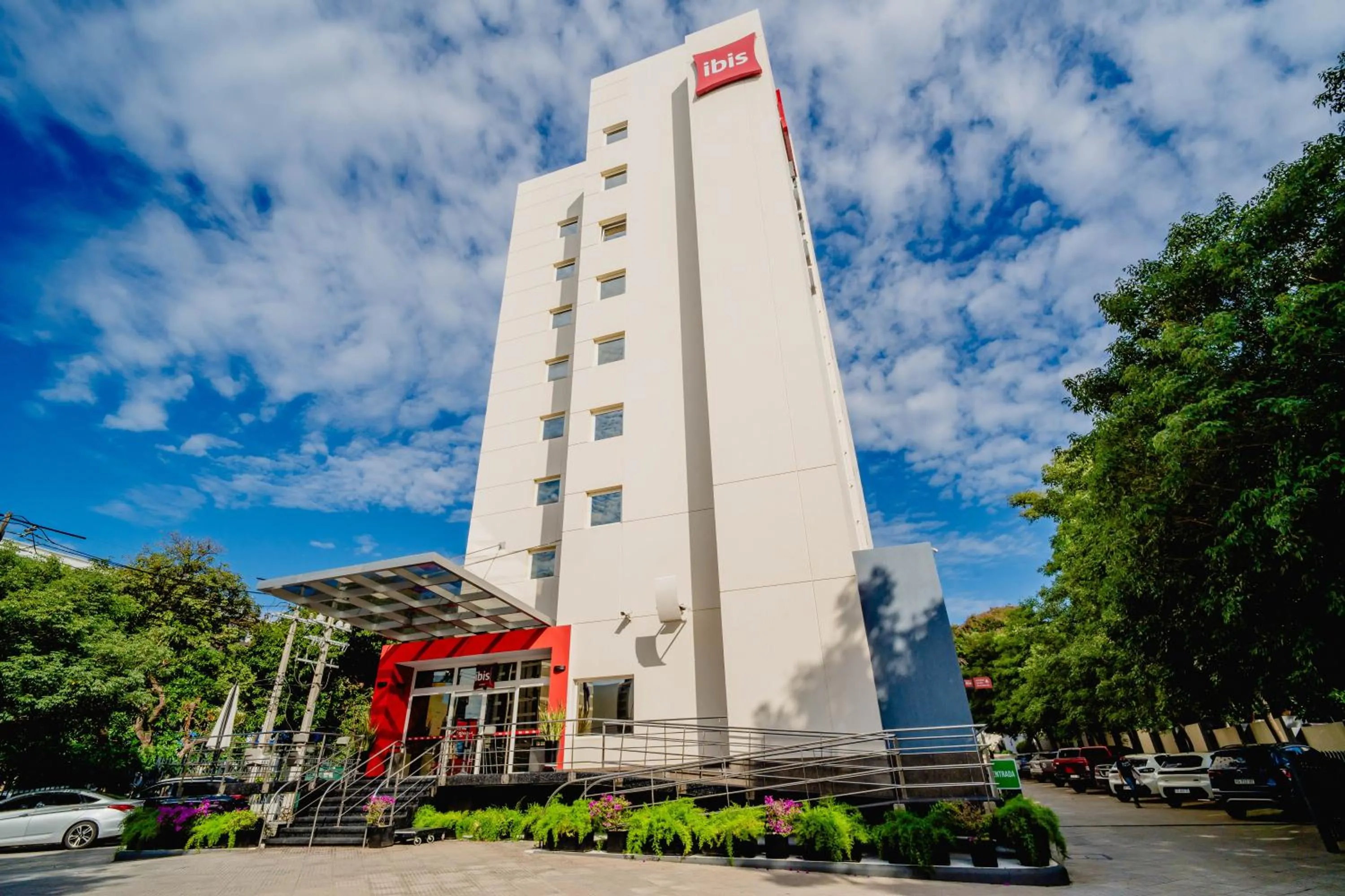 Property building in ibis Asuncion