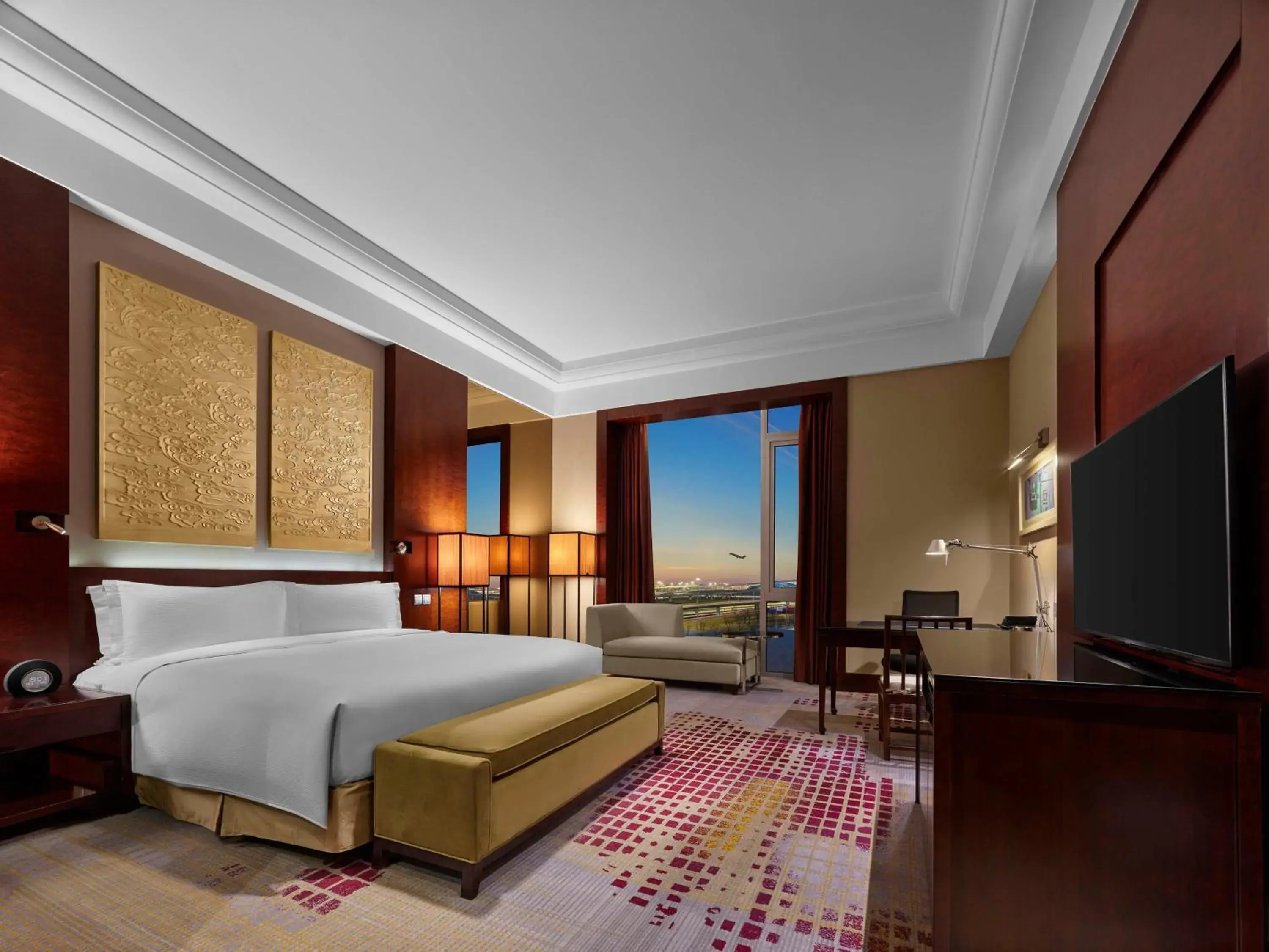 Deluxe King Room in Hilton Beijing Capital Airport Deluxe King Room in Hilton Beijing Capital Airport