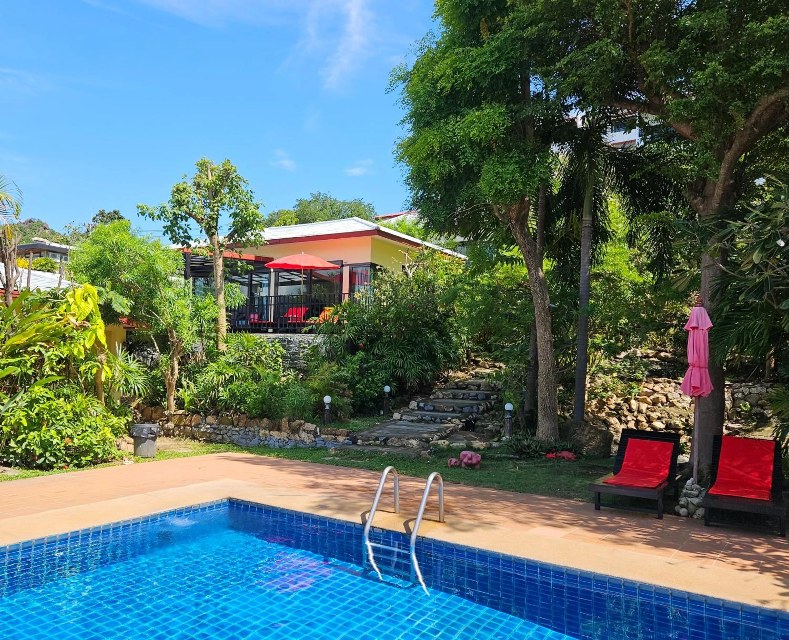 Cinnamon Beach Villas