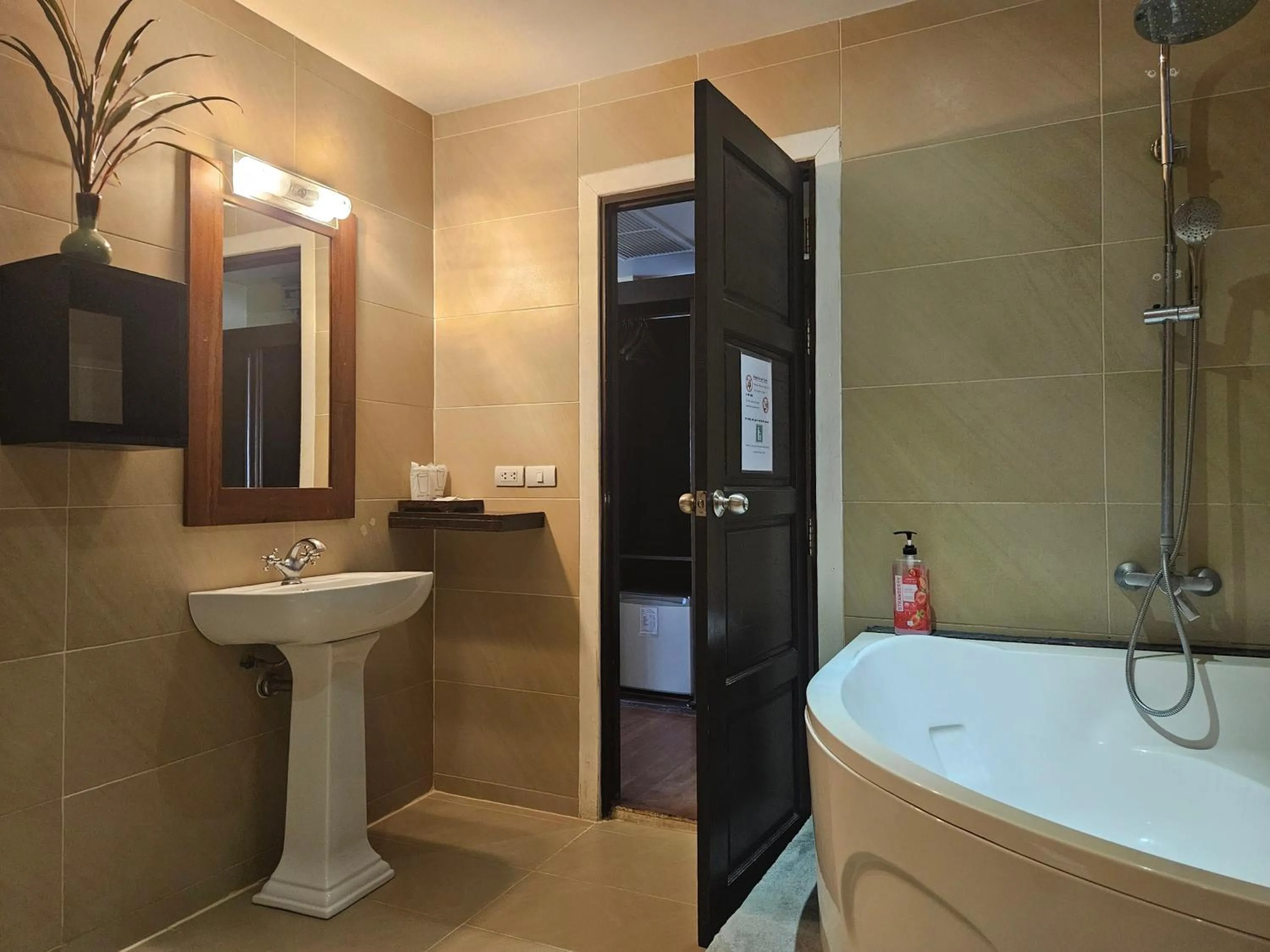 Bathroom in Cinnamon Beach Villas