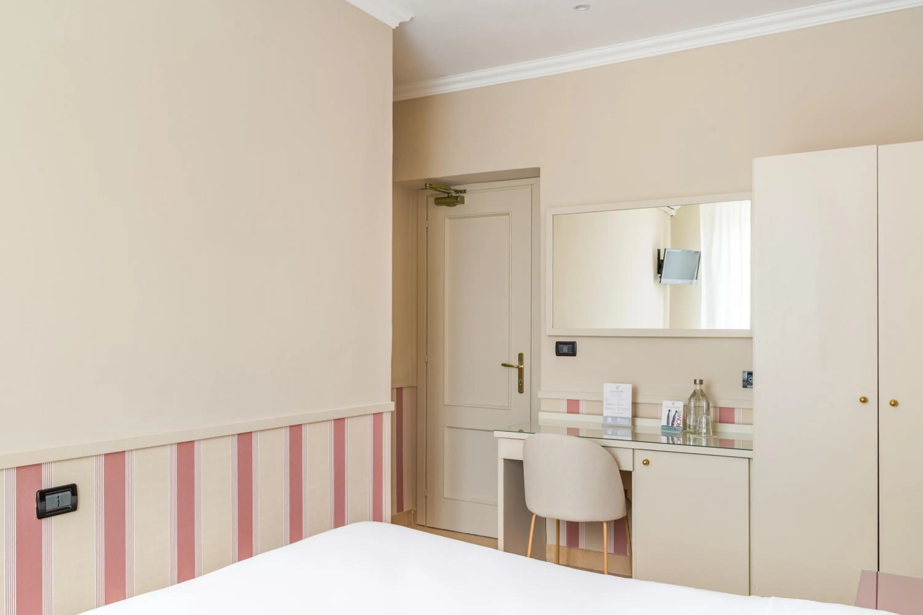 Bedroom, Bed in Hotel Parker - Gruppo BLAM HOTELS