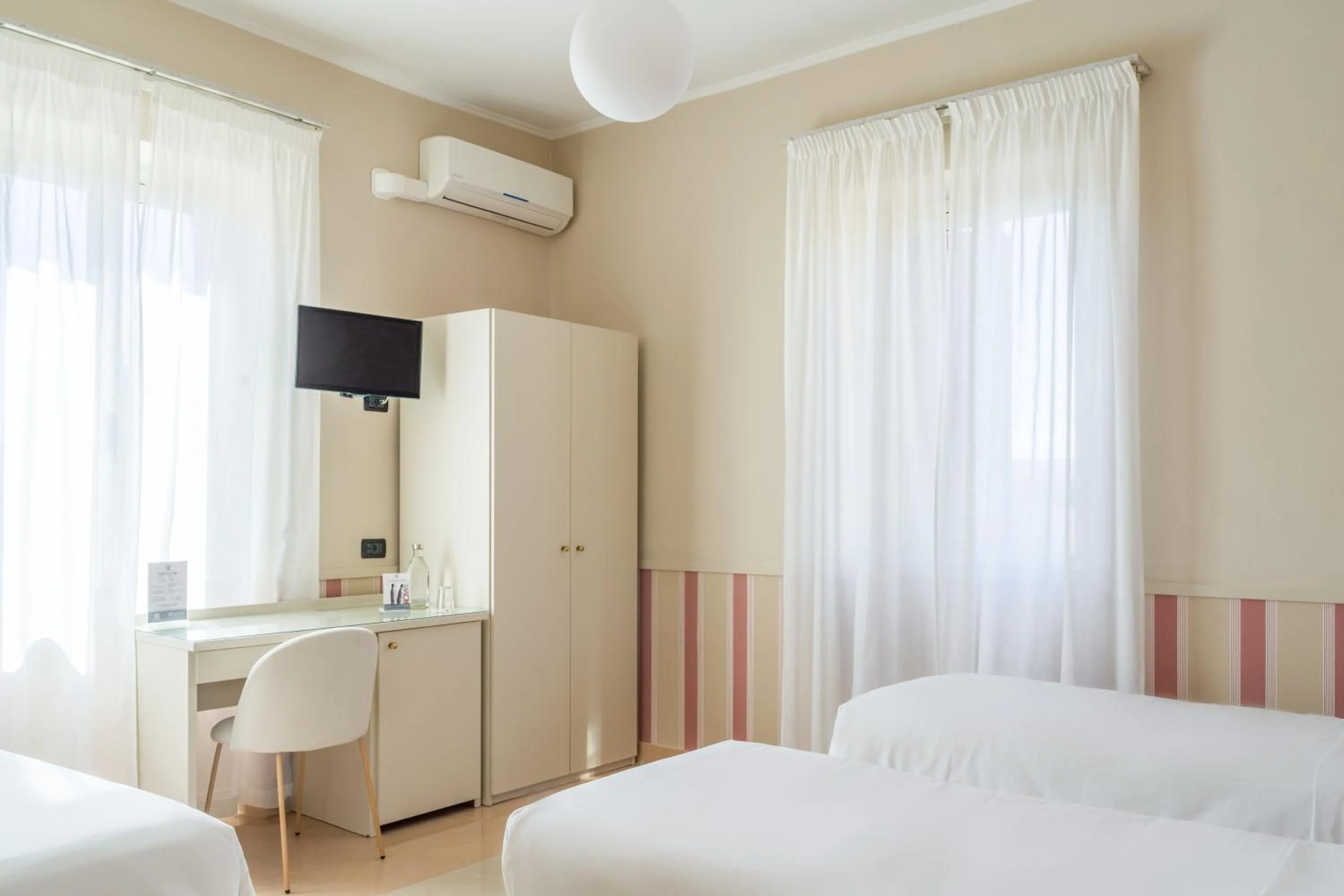 Bedroom, Bed in Hotel Parker - Gruppo BLAM HOTELS