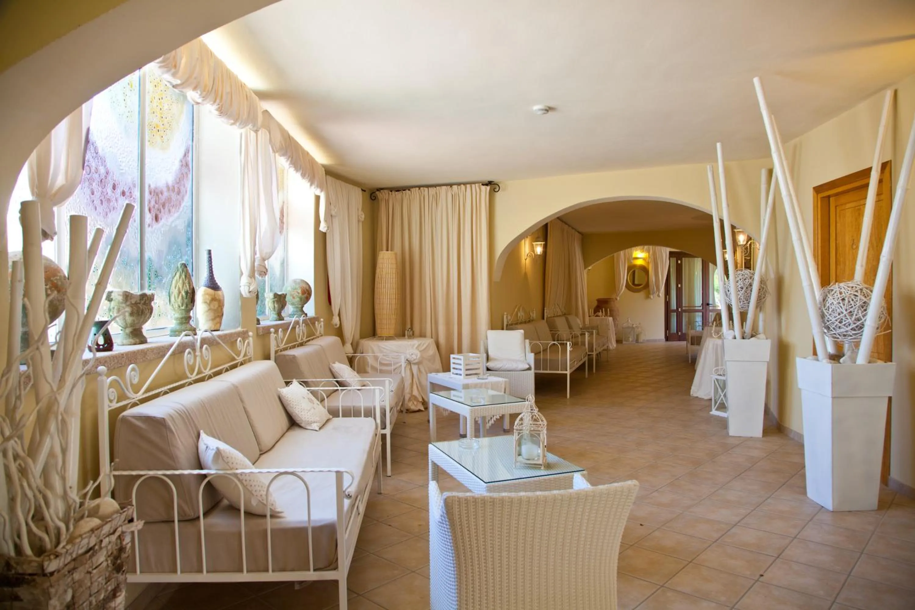 Patio in Hotel Baia Del Porto