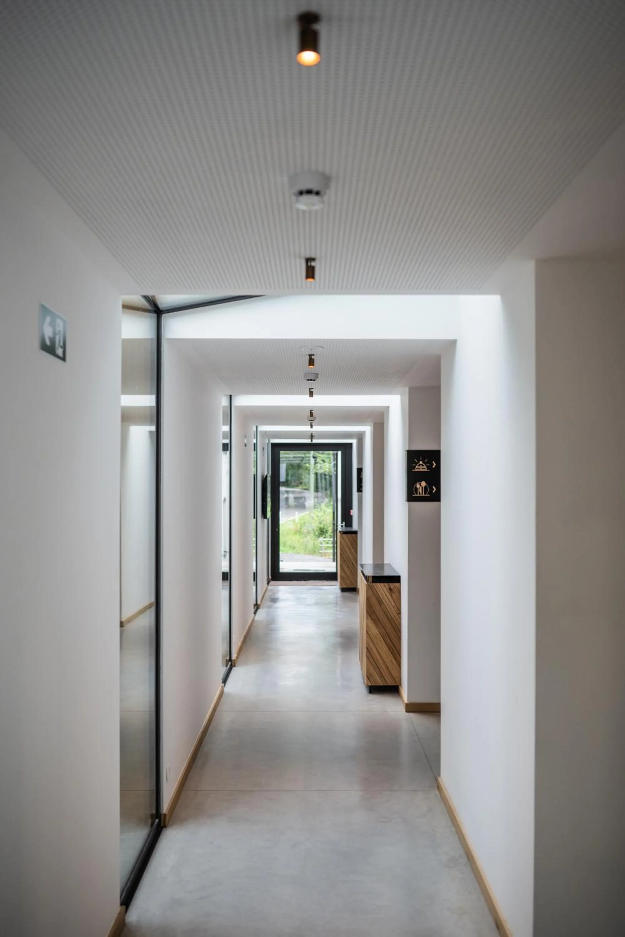 Property building in Hostellerie La Claire Fontaine, Logis hôtels & Spa