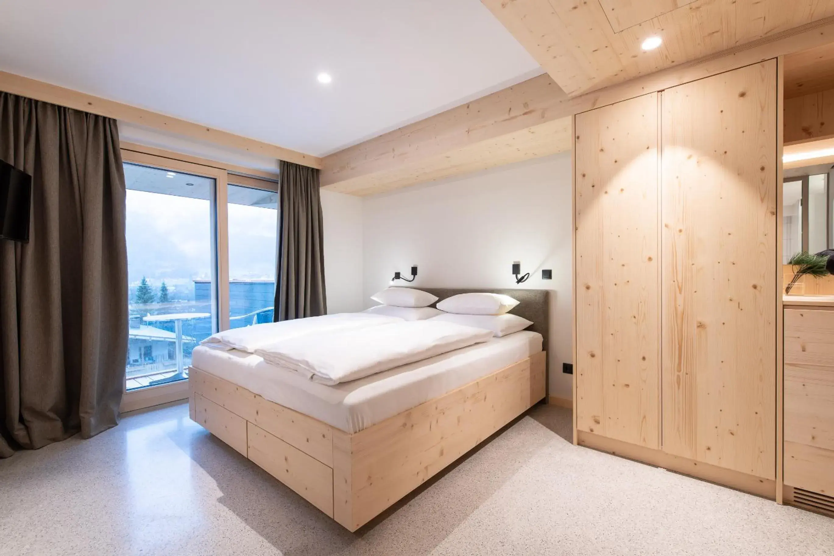 Suite with Pool View in Mari Pop Hotel Suite with Pool View in Mari Pop Hotel