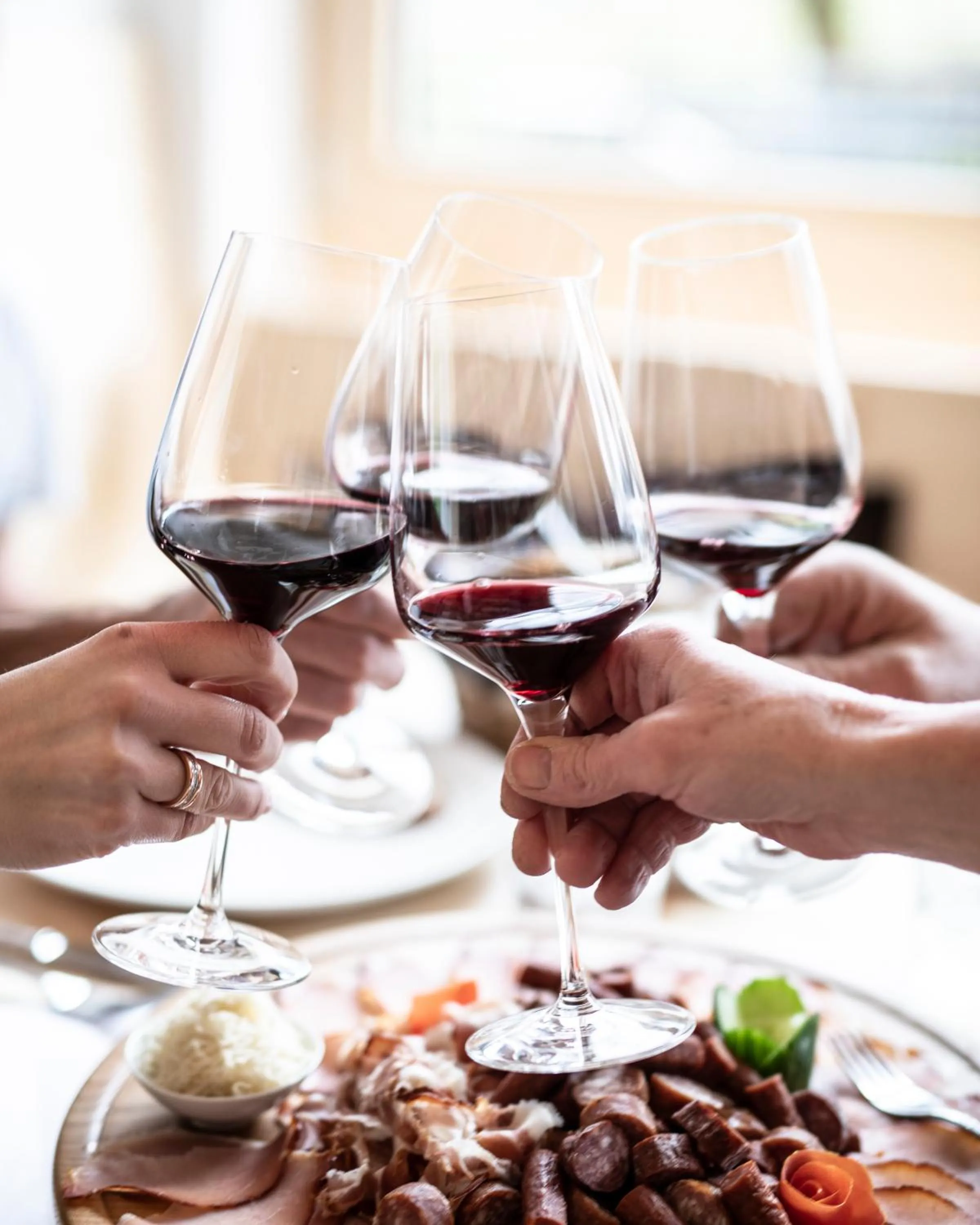 Alcoholic drinks in Mari Pop Hotel